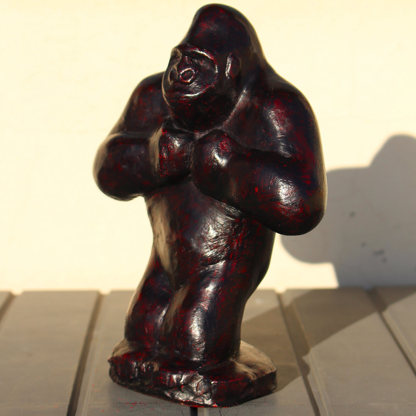 Ebony-Colored Gorilla Sculpture - Daniele Nannini