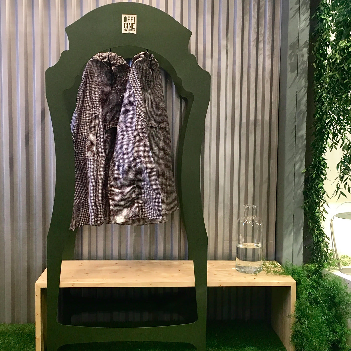 Segno Wardrobe with Bench #1 by Flore & Venezia - Officine Tamborrino
