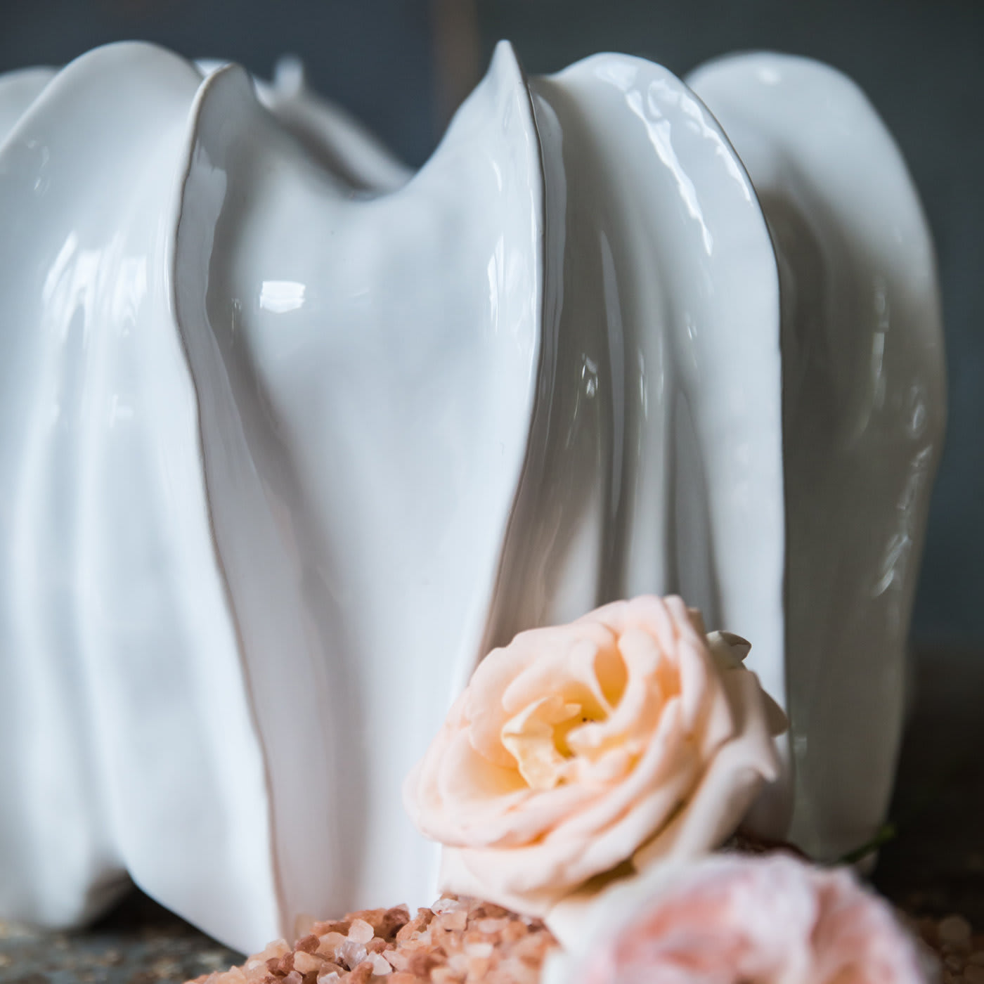 Seme White Vase - AGGF Ceramics