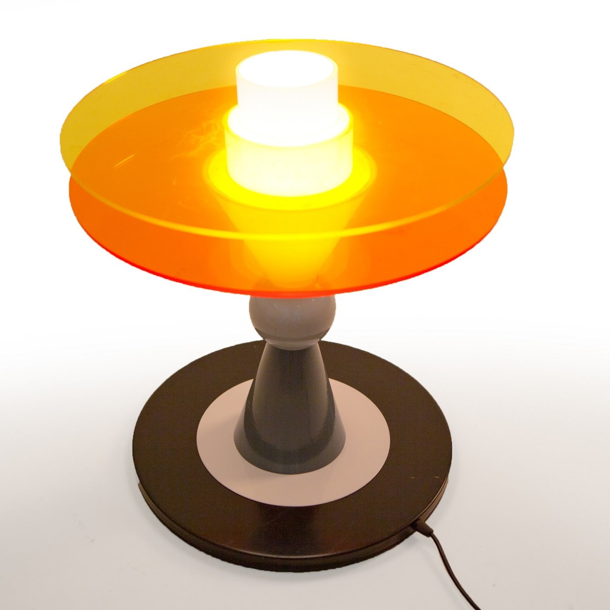 Lampe de table Bay par Ettore Sottsass - Memphis Milano - Vue alternative 1