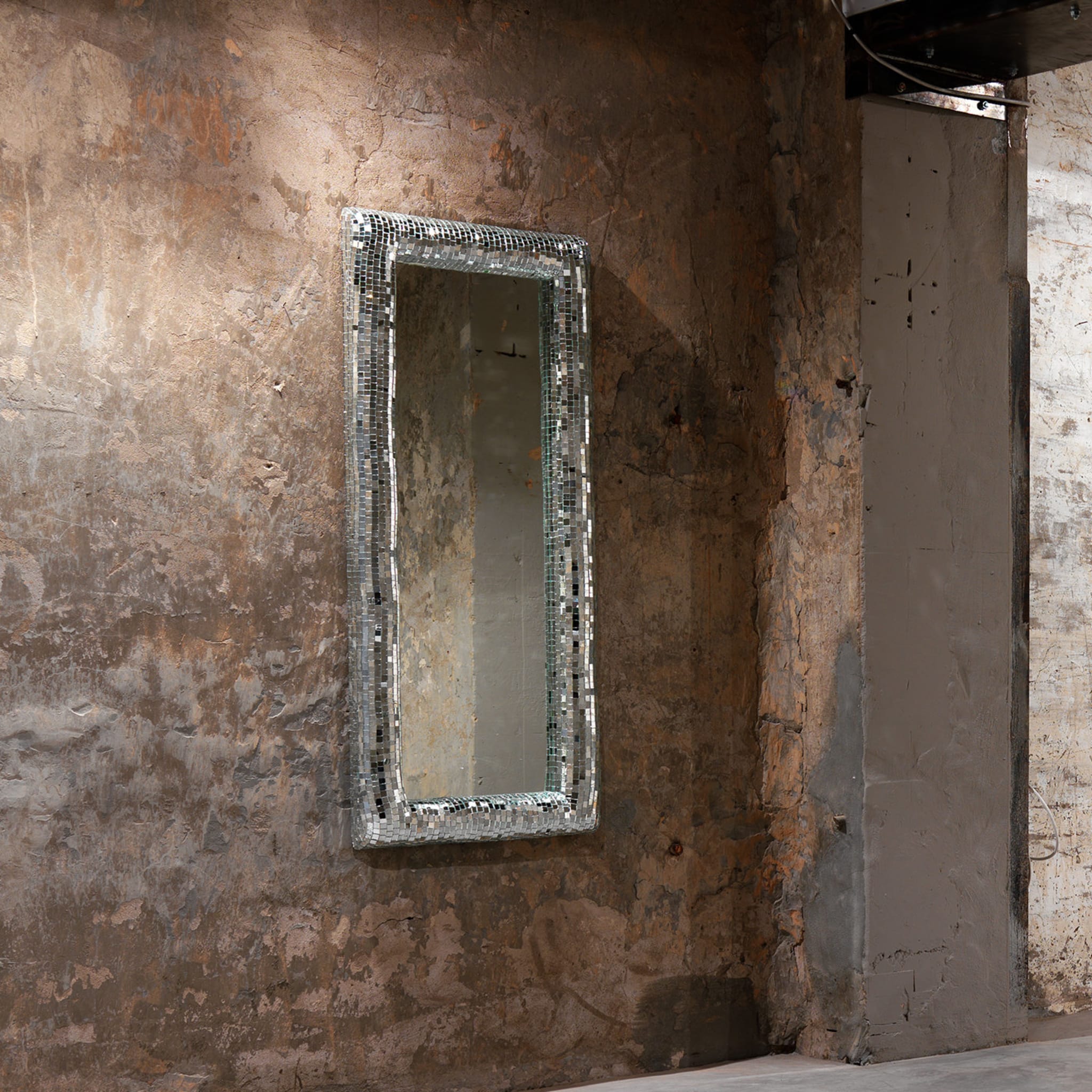 Bombato Wall Mirror - Alternative view 1