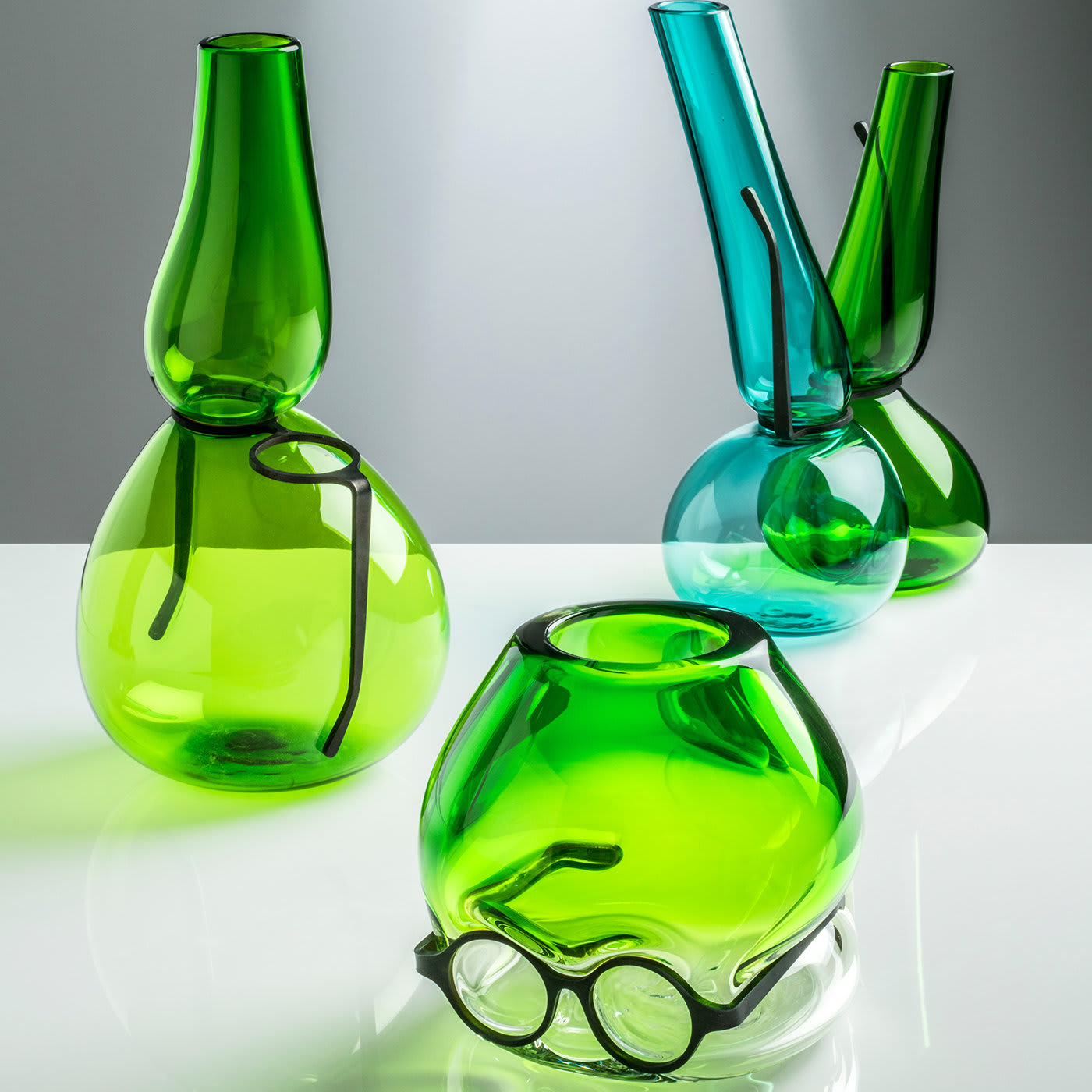 Where Are My Glasses? Single Lens Vase by Ron Arad Studio # 6 - Venini