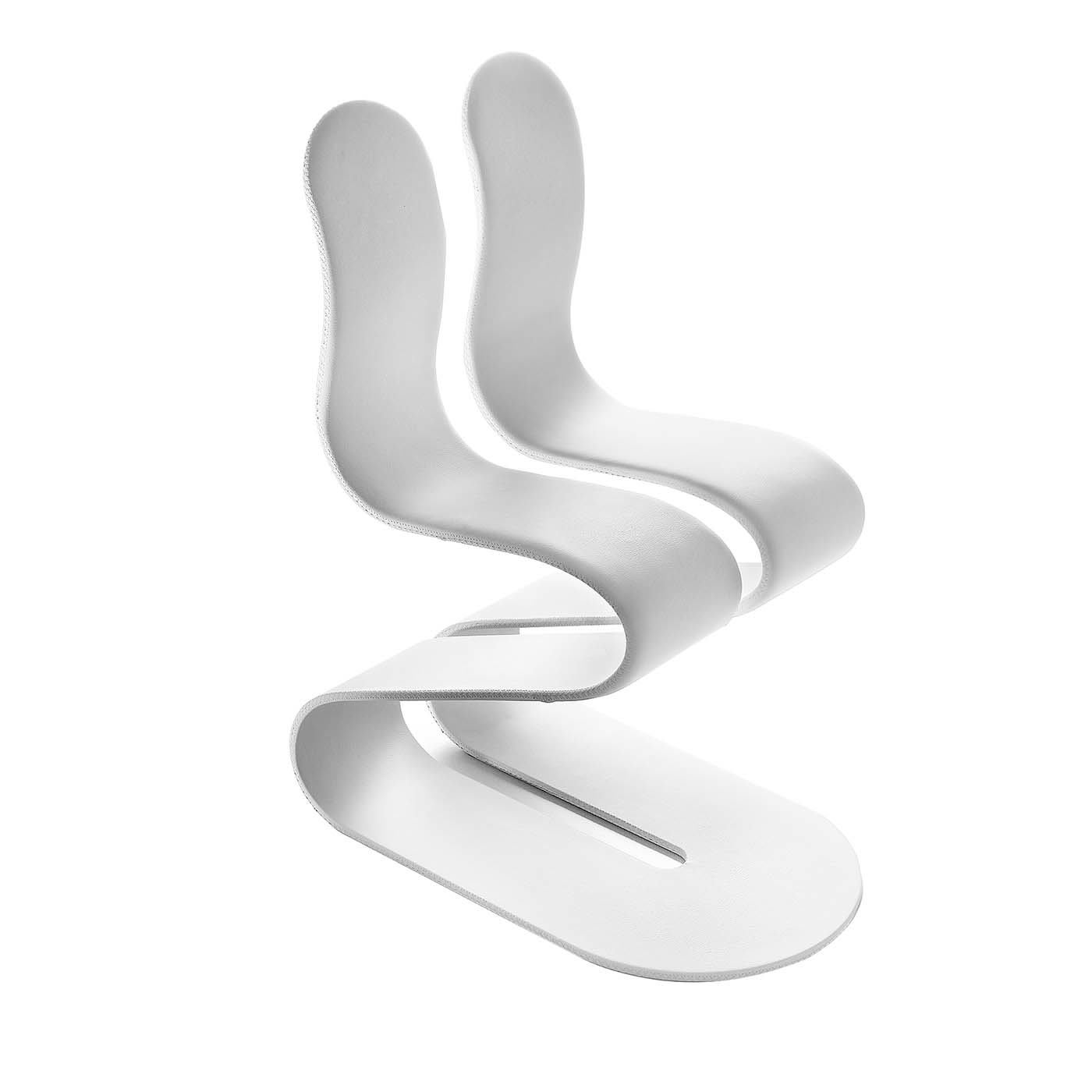Fluid Ribbon Leather Chair by Michael D'Amato - Lamberti Design