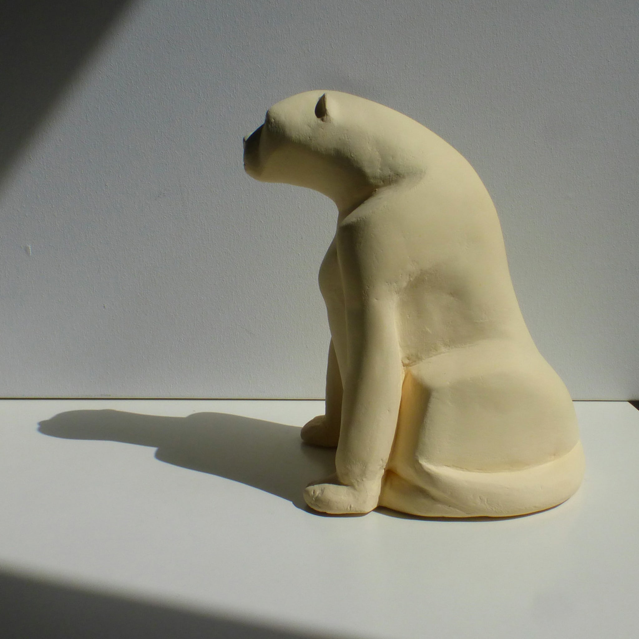 White Panther Sculpture - Alternative view 3