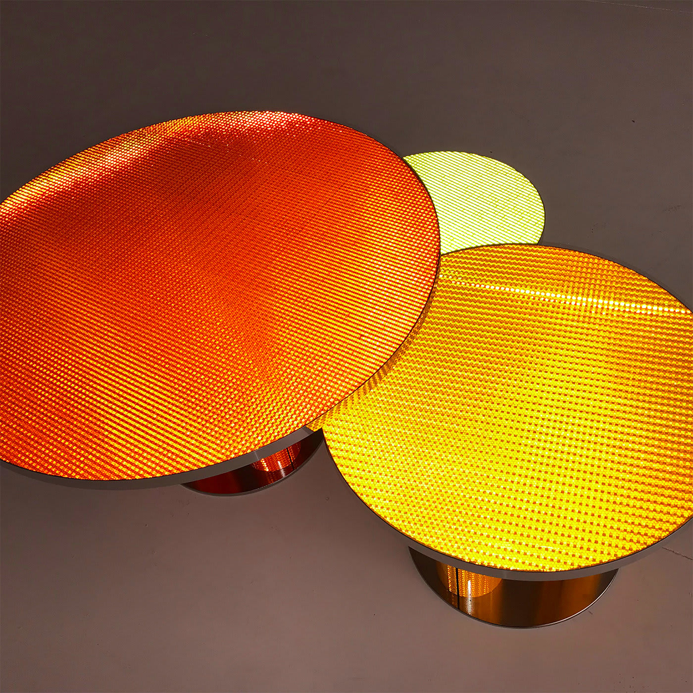Reflective Collection - Red round coffee table - Sebastiano Bottos