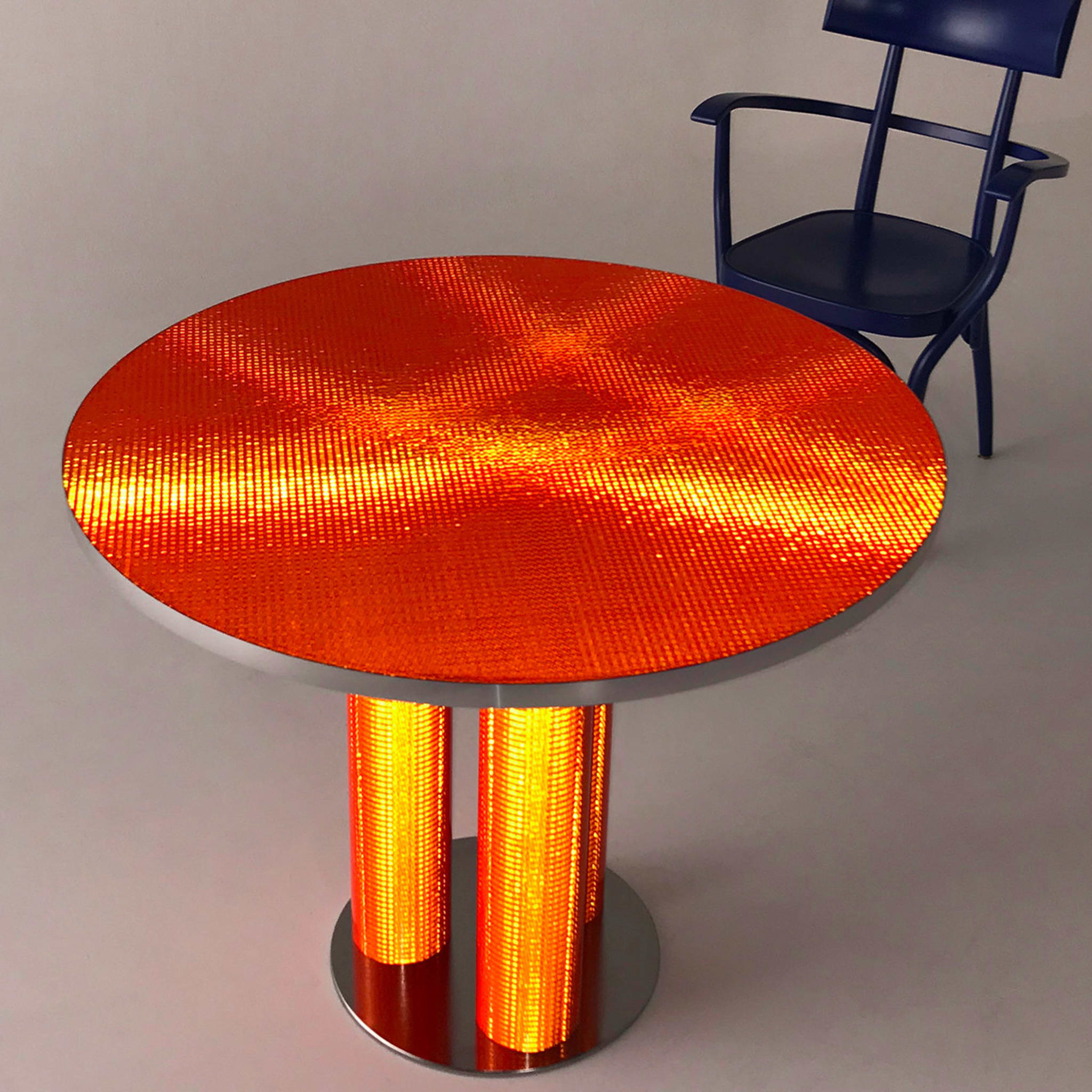 Reflective Collection - round Bistro table - Alternative view 3