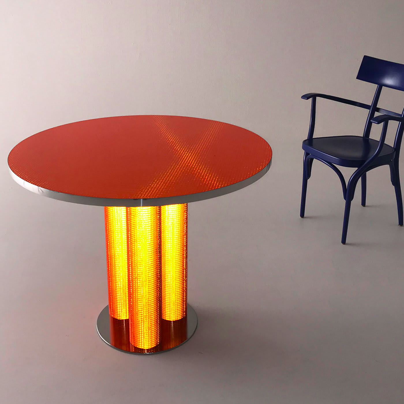Reflective Collection - round dining table - Sebastiano Bottos