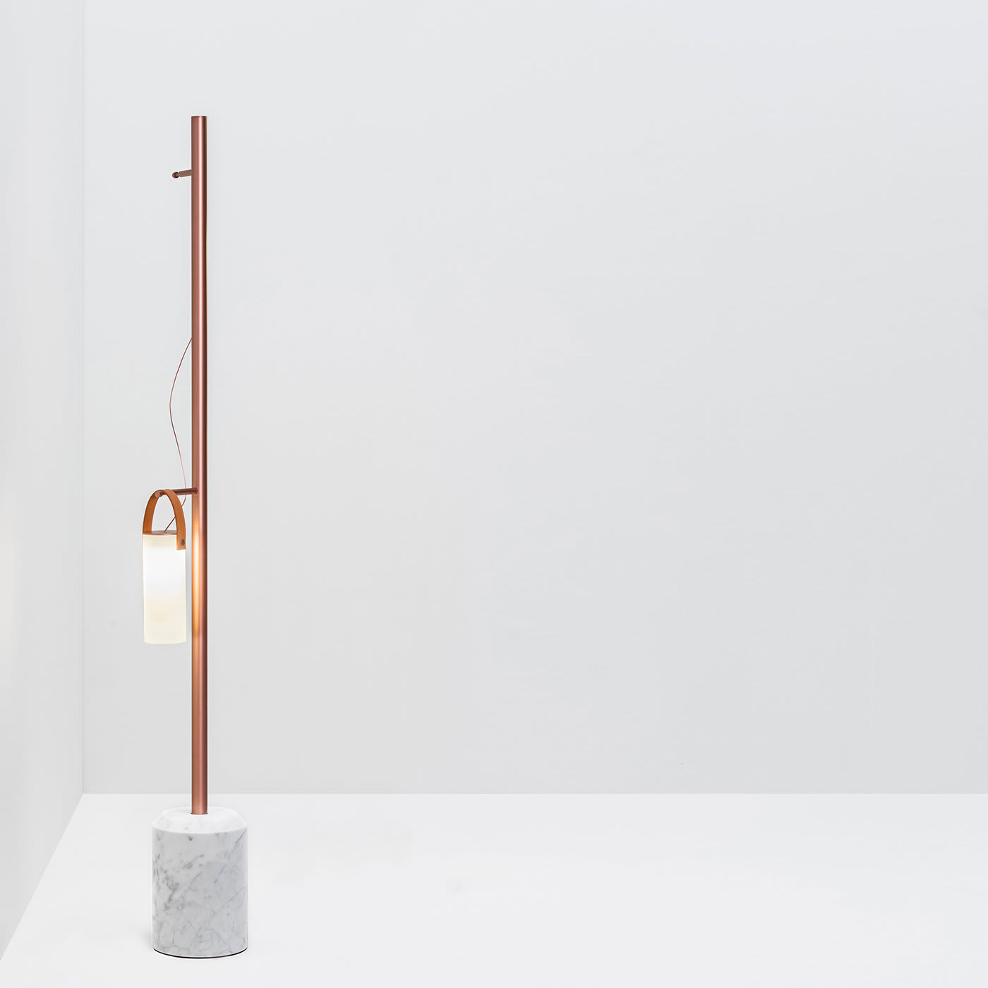 Galerie 1-Diffuser Floor Lamp by Federico Peri - FontanaArte