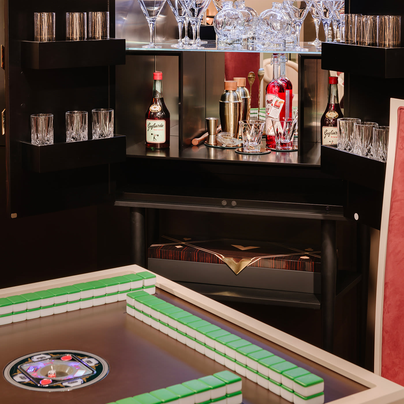 Spirit bar cabinet by Pino Vismara - Vismara