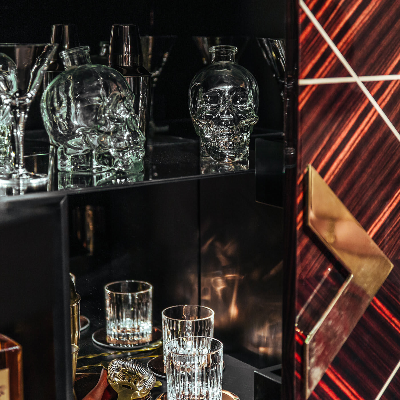 Spirit bar cabinet by Pino Vismara - Vismara