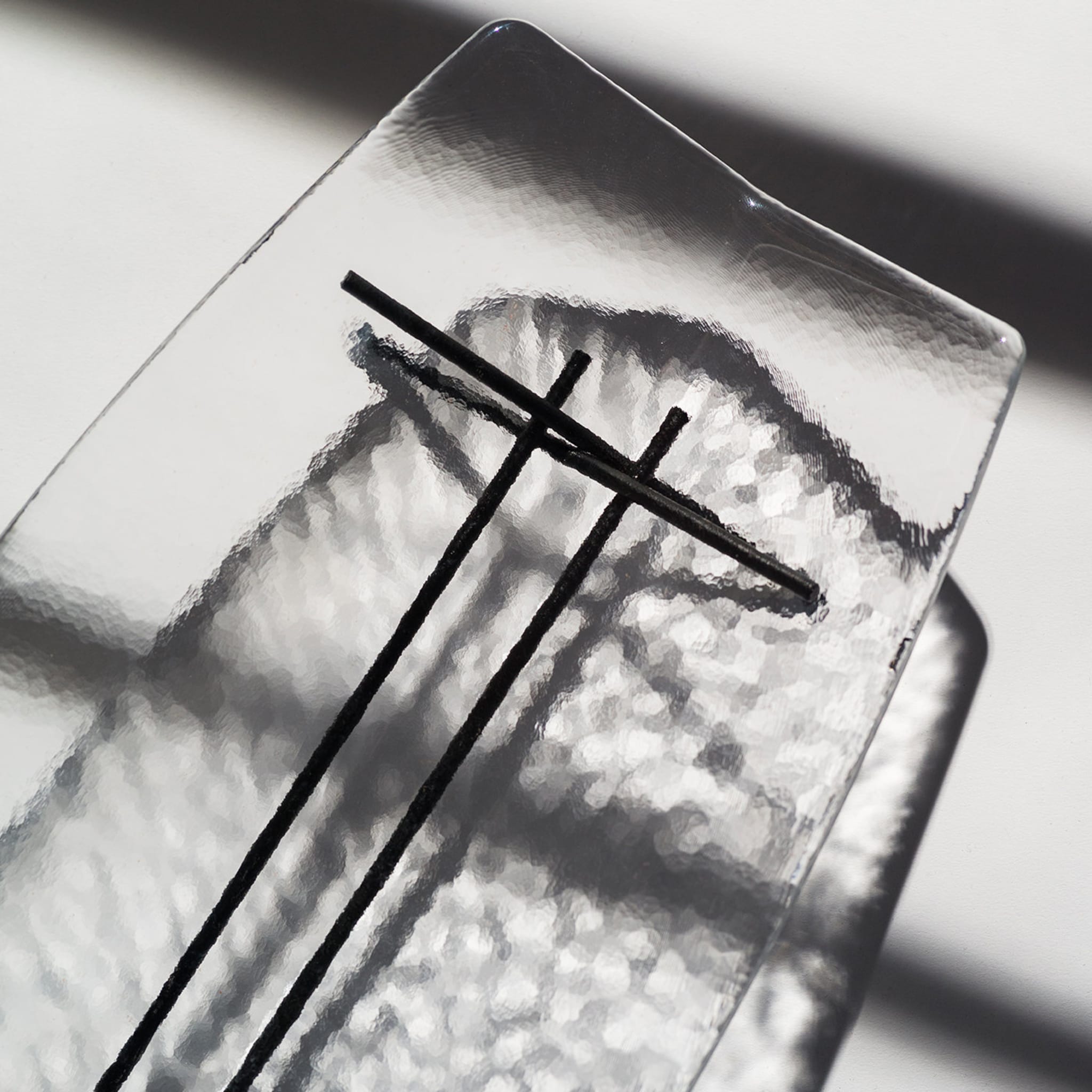 Hakou transparent glass centerpiece - Alternative view 2