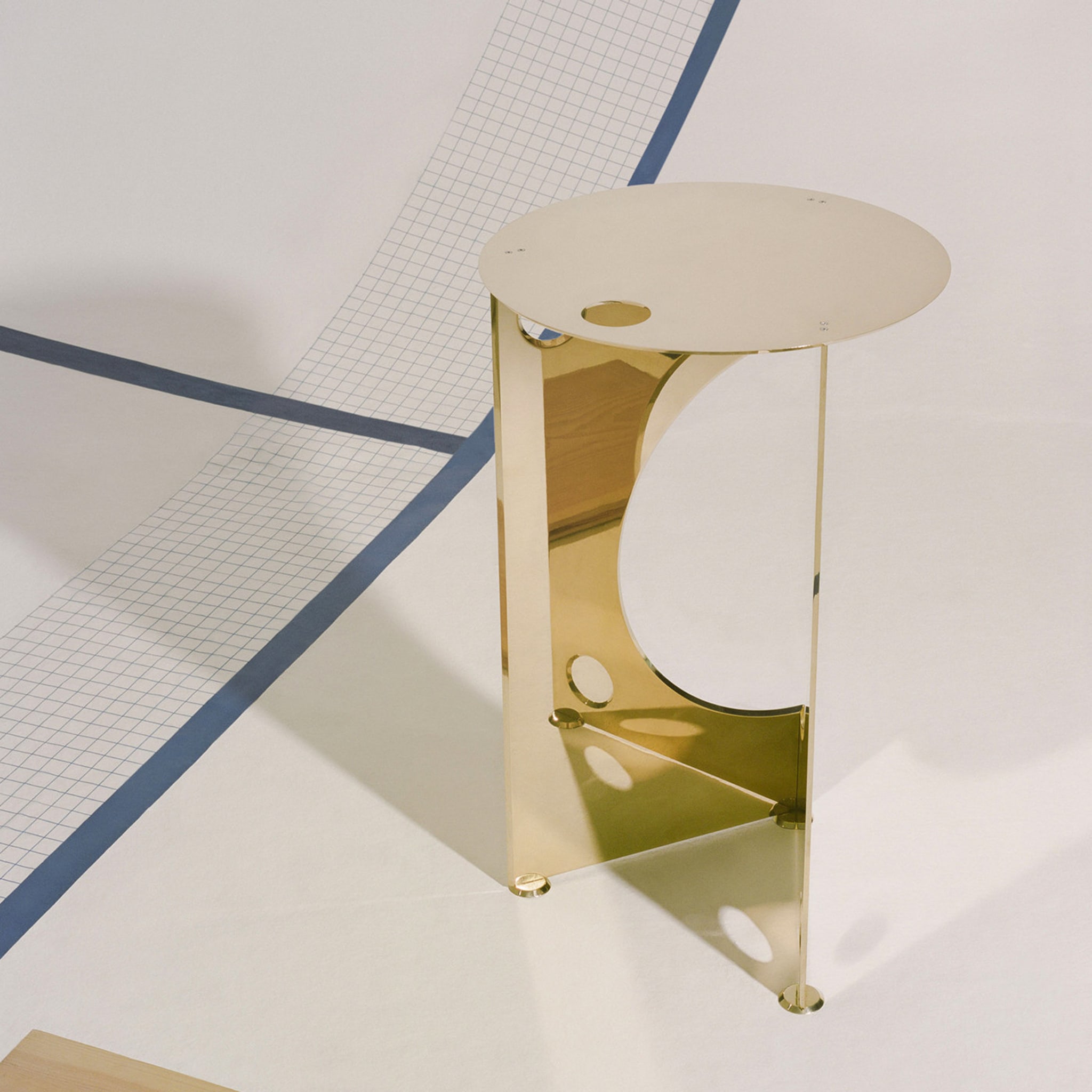 One Side Table in Polished Brass - Alternative view 1