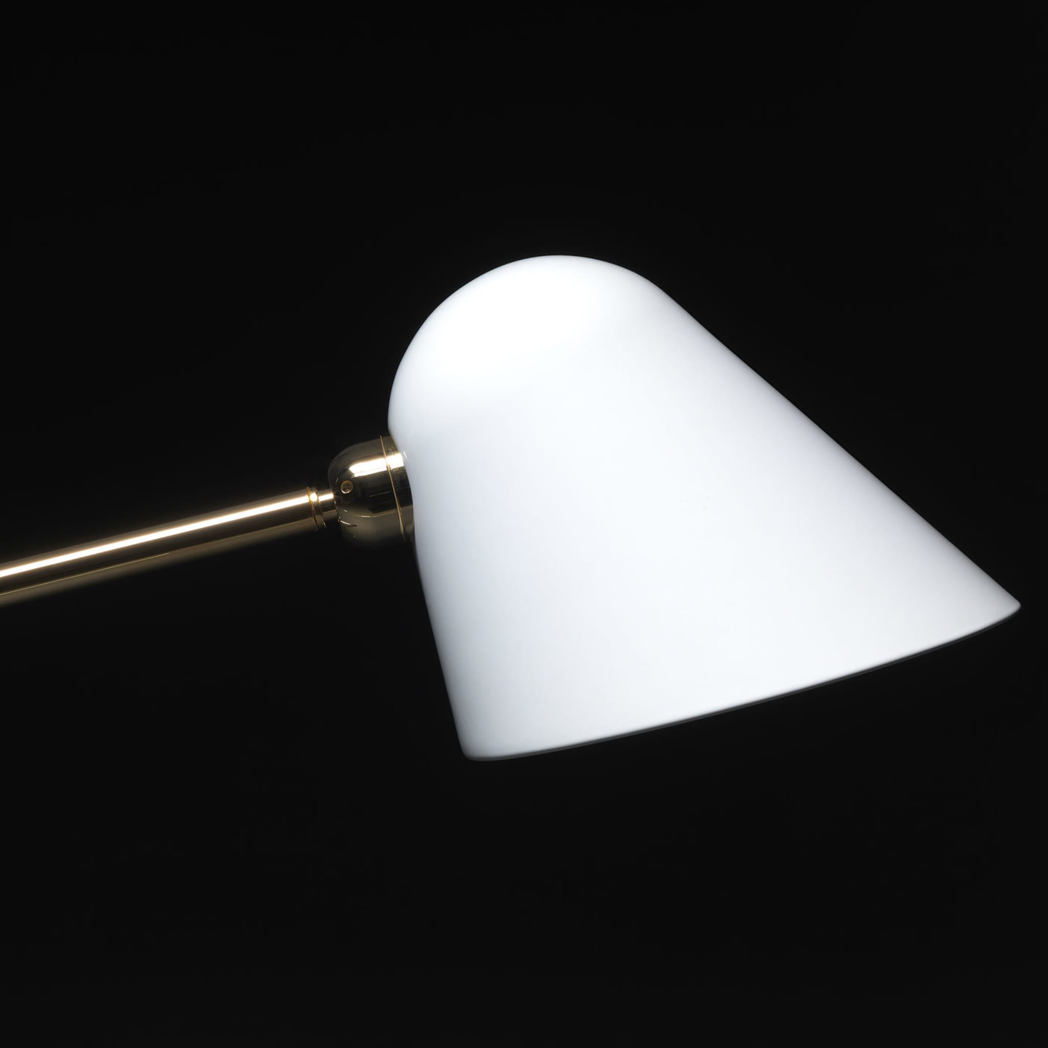 Beghina White Table Lamp by Giulia and Guido Guarnieri - Alternative view 2