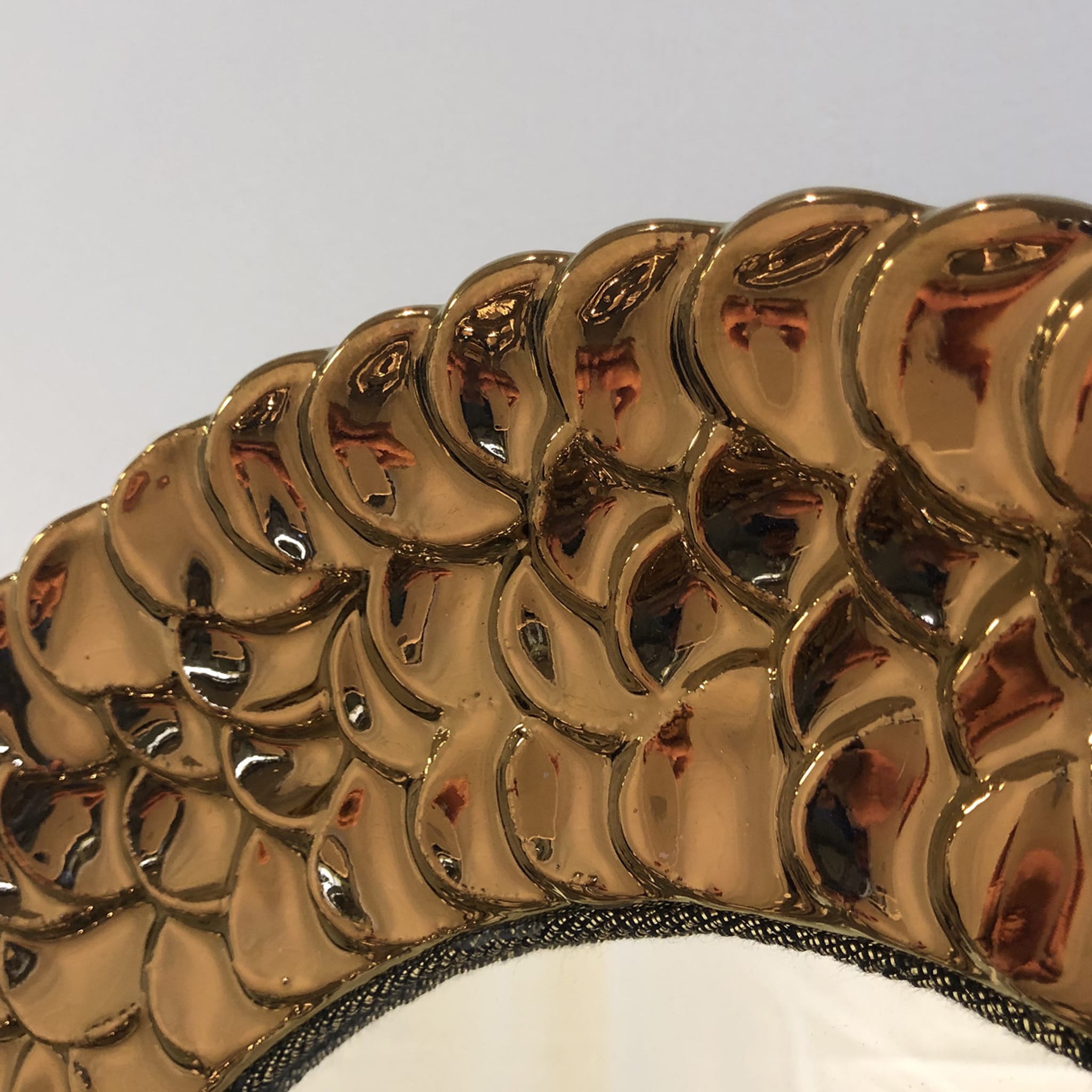 Specchio Elissi in bronzo  - Vista alternativa 3