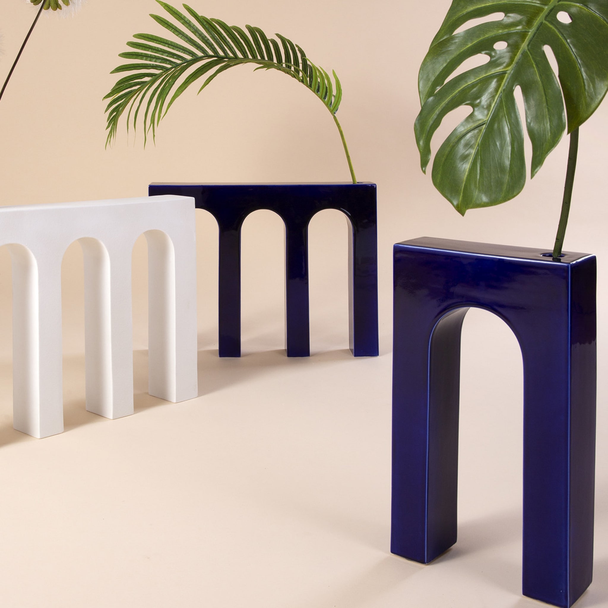 Architetture Domestiche Blue Ceramic Vase #1 - Alternative view 2