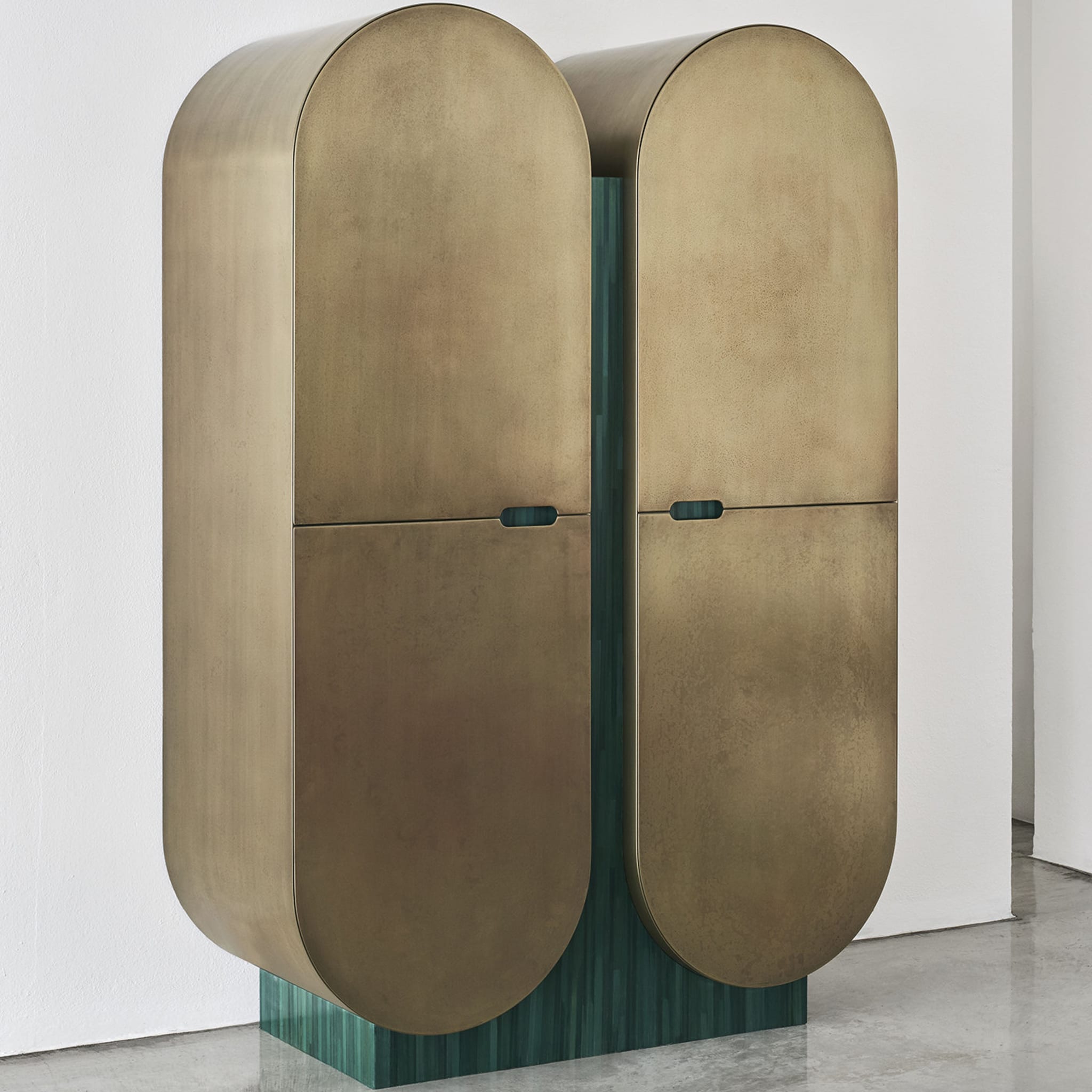 Capsule Cabinet by Luca Barengo - Alternative view 3