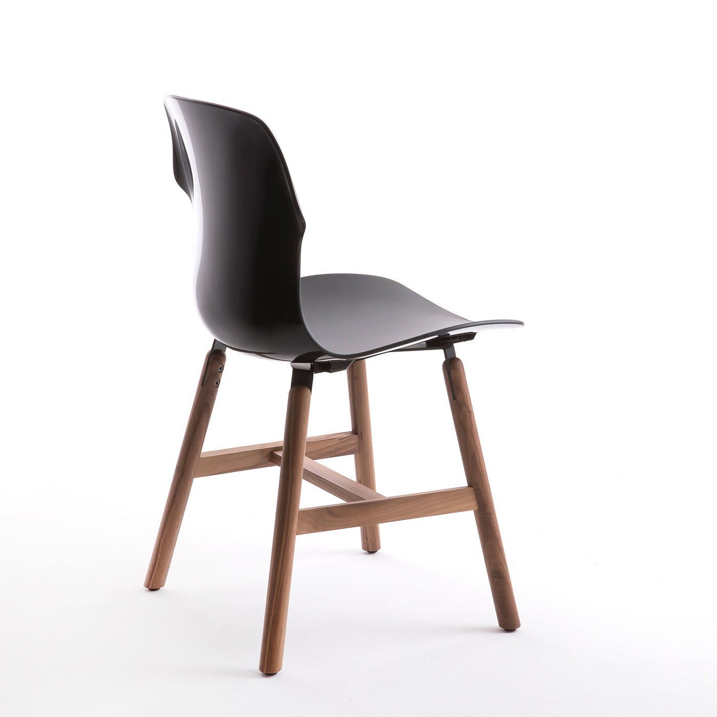 Stereo Set of 2 Black Chairs by Luca Nichetto - Casamania