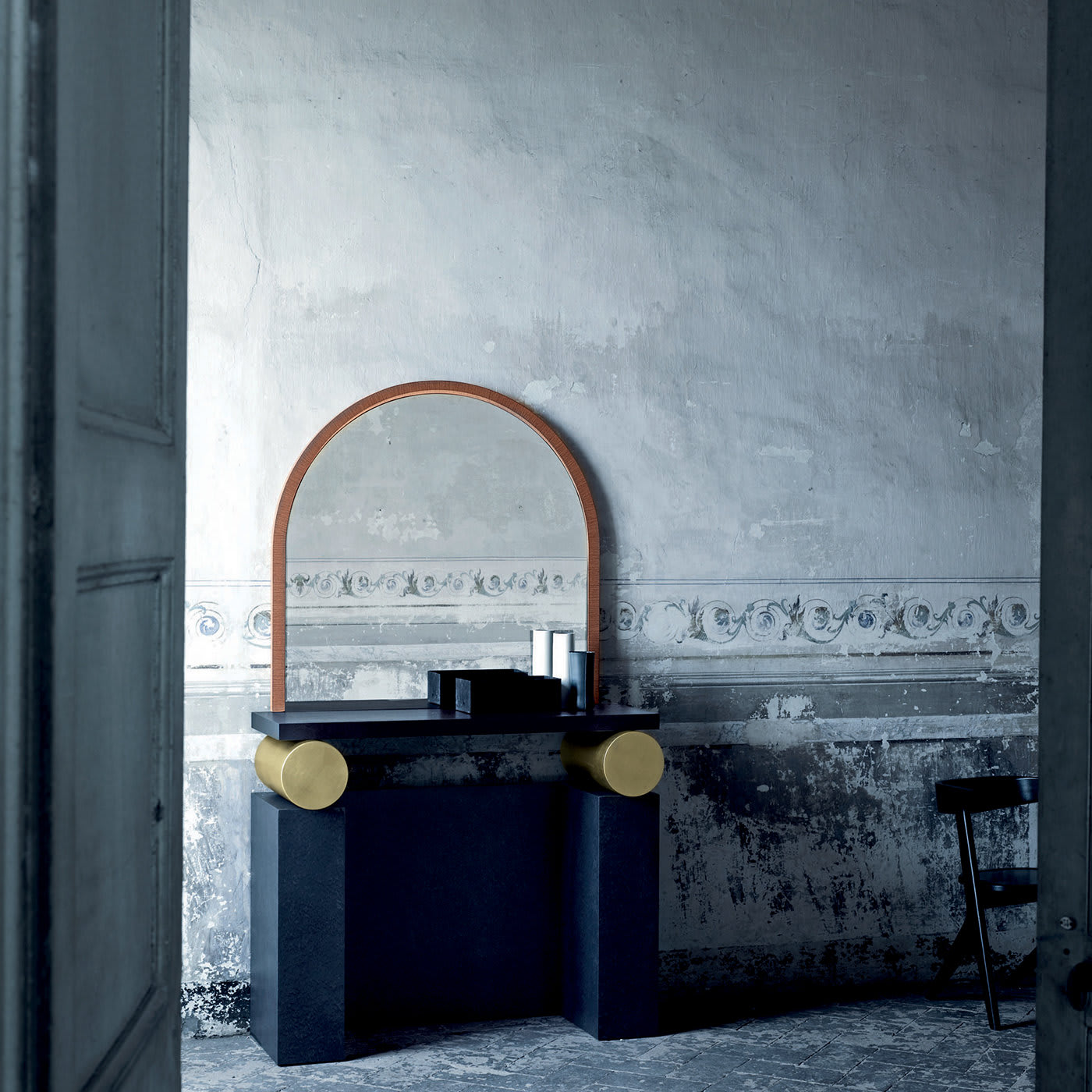 Etrusco Vanity Table by Ettore Sottsass - Glas Italia