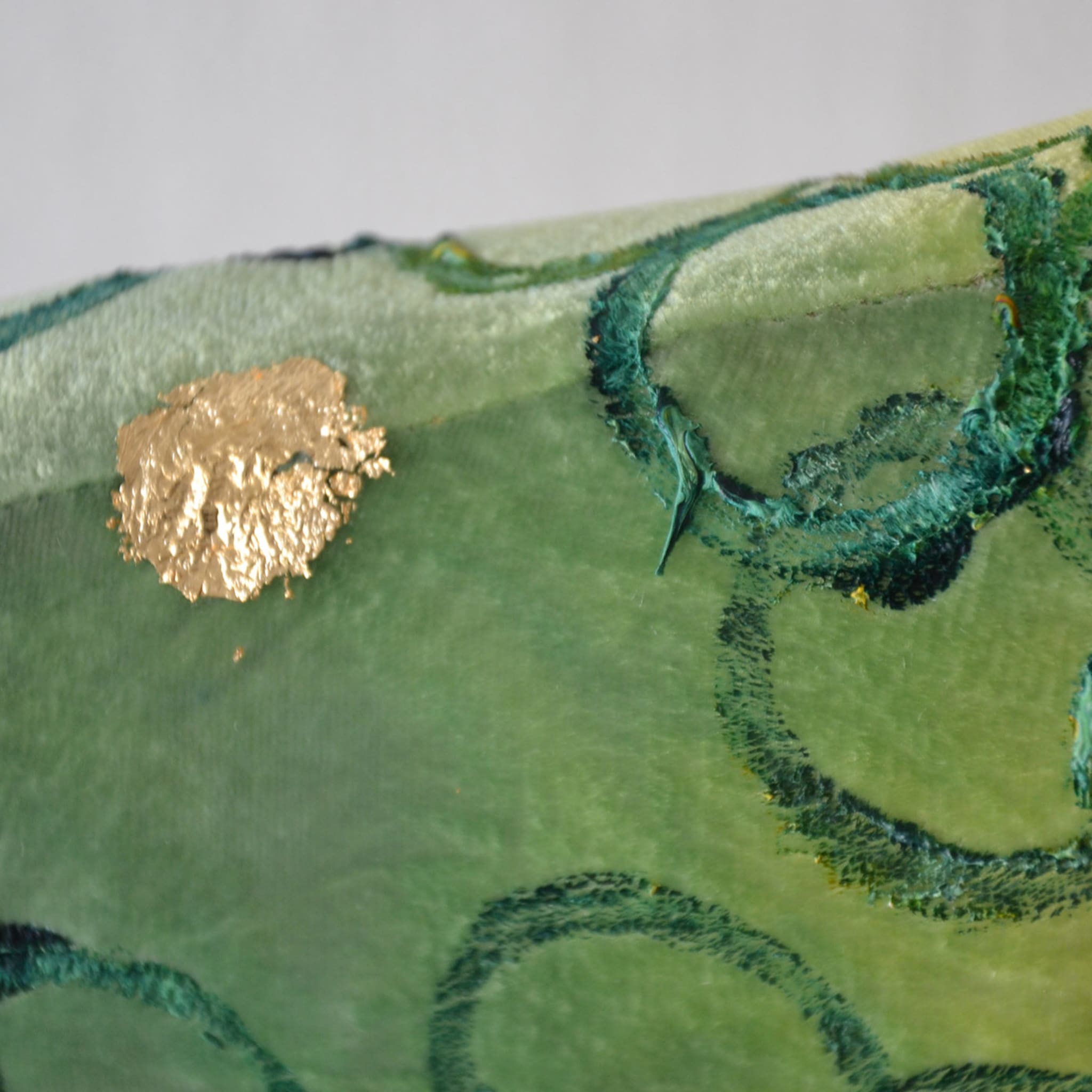 Little Green Joyful Fish Velvet Sculpture - Alternative view 1