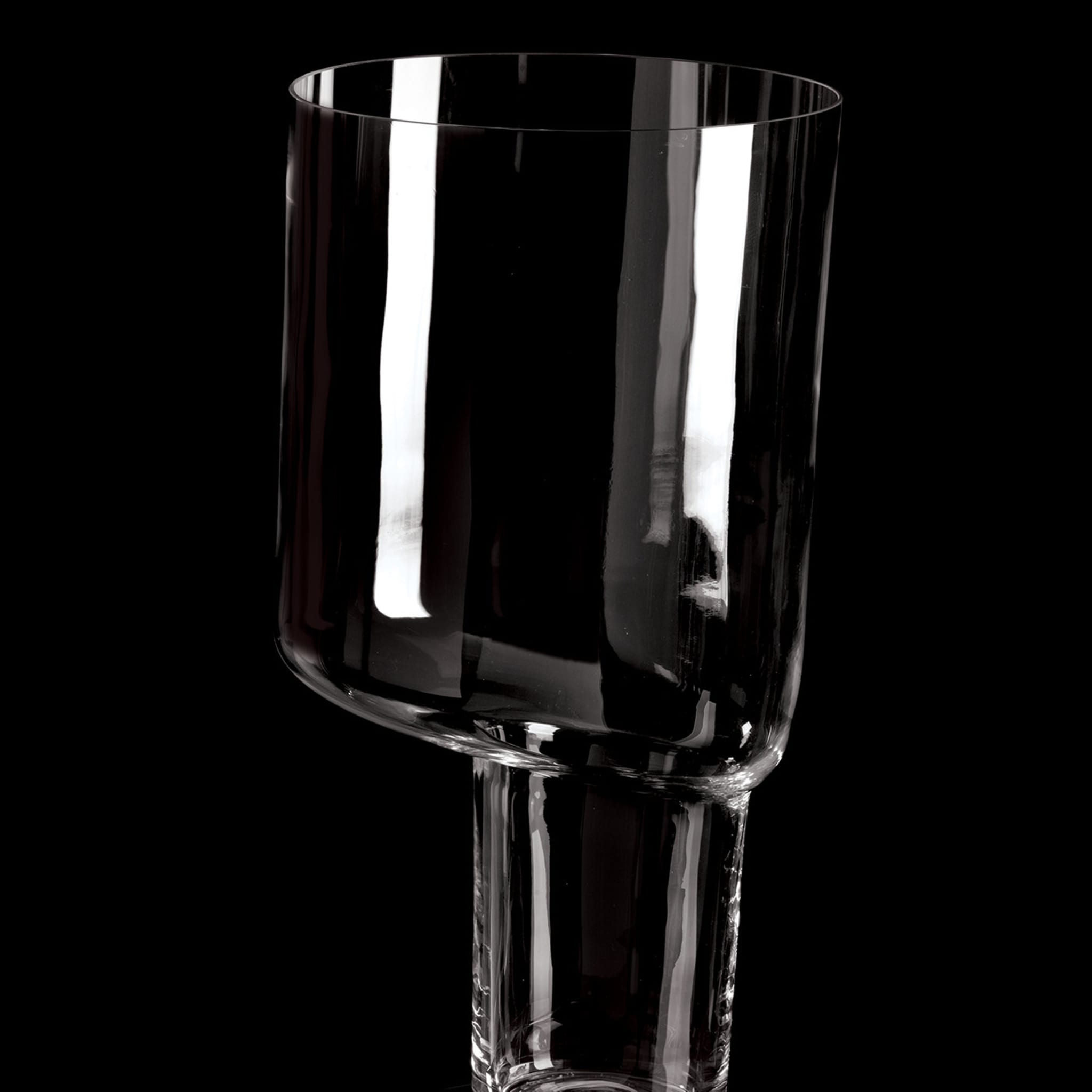 Vase asymétrique - Vue alternative 1