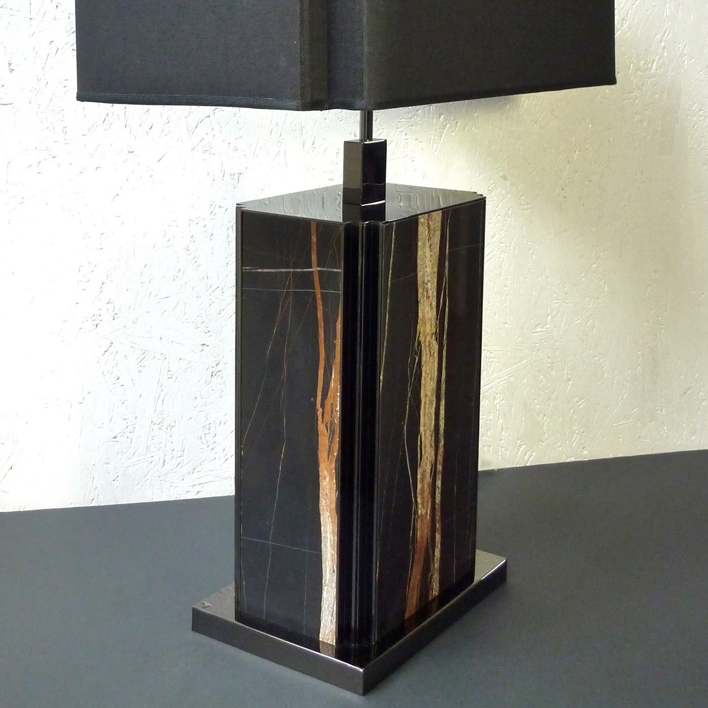 Milano Sahara Noir Marble Table Lamp Laiton Milano | Artemest