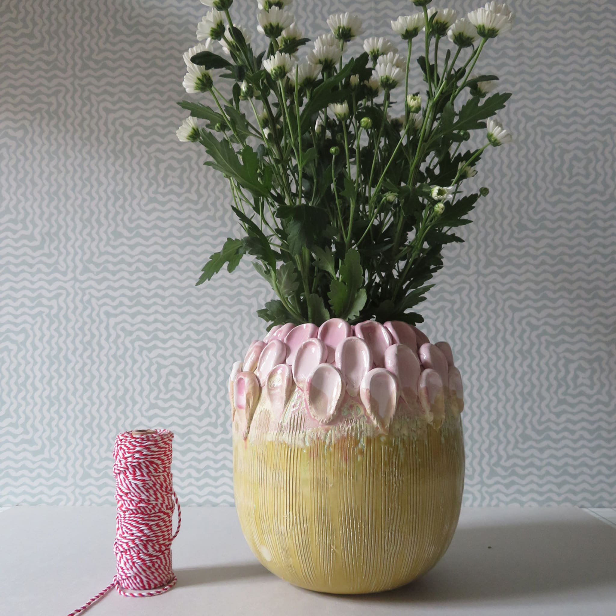 Big Thistle Flower Vase - Alternative view 3