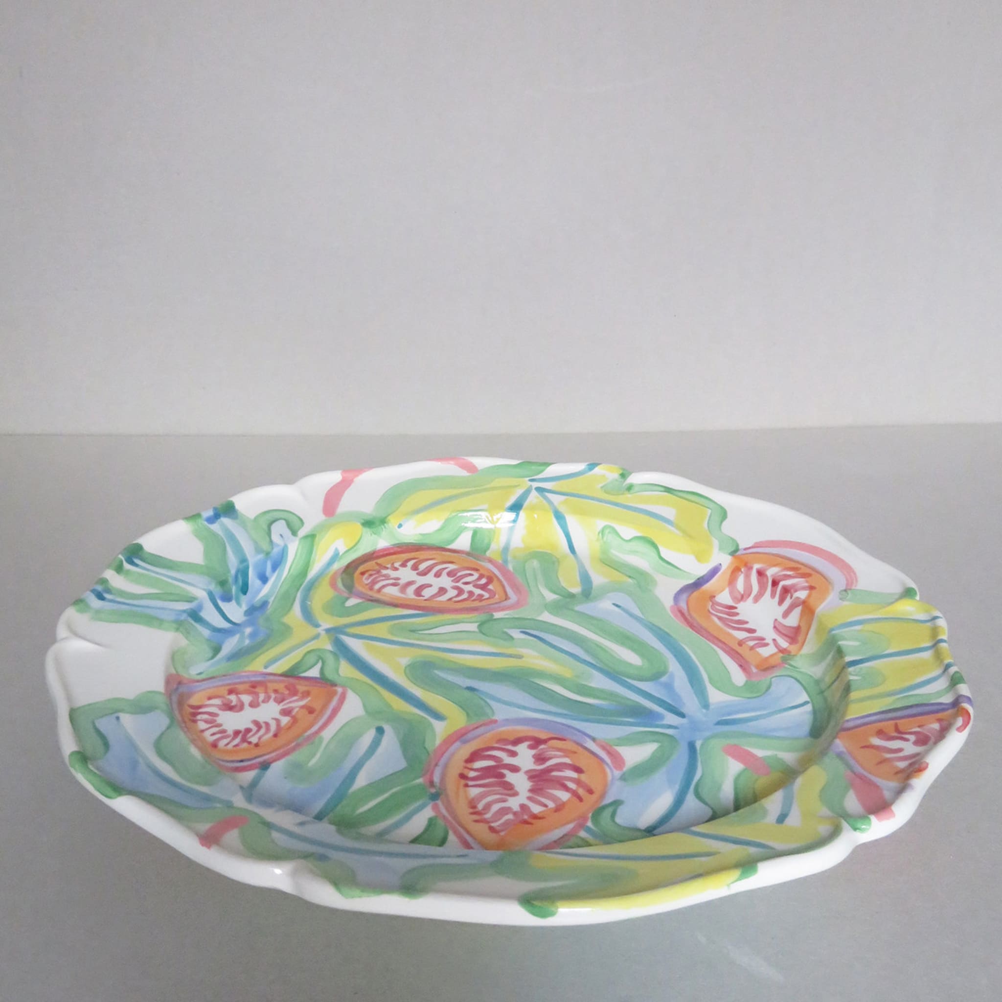 Fig Charger/Serving Plate - Alternative view 1