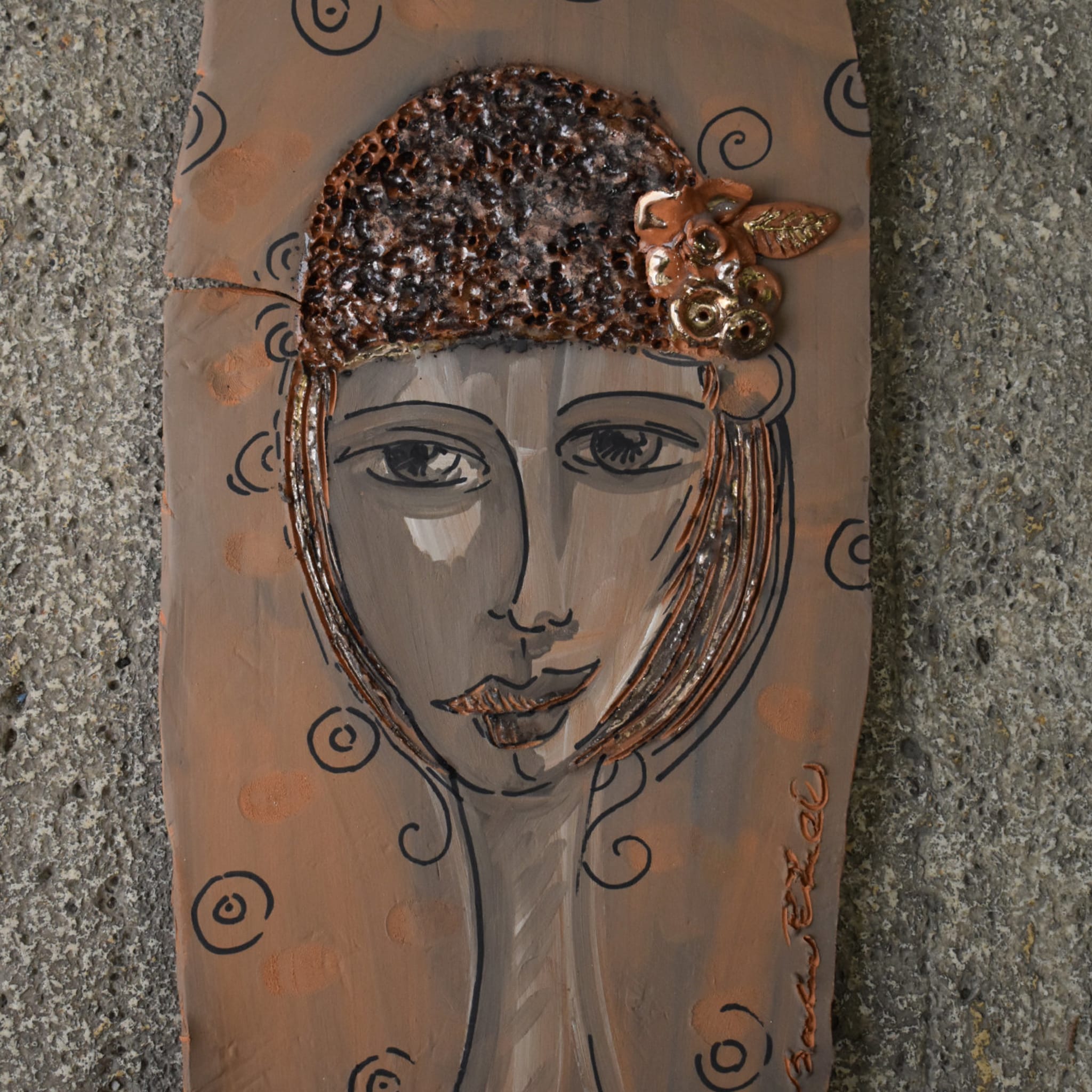Woman with Roses Ceramic Painting - Alternative view 1