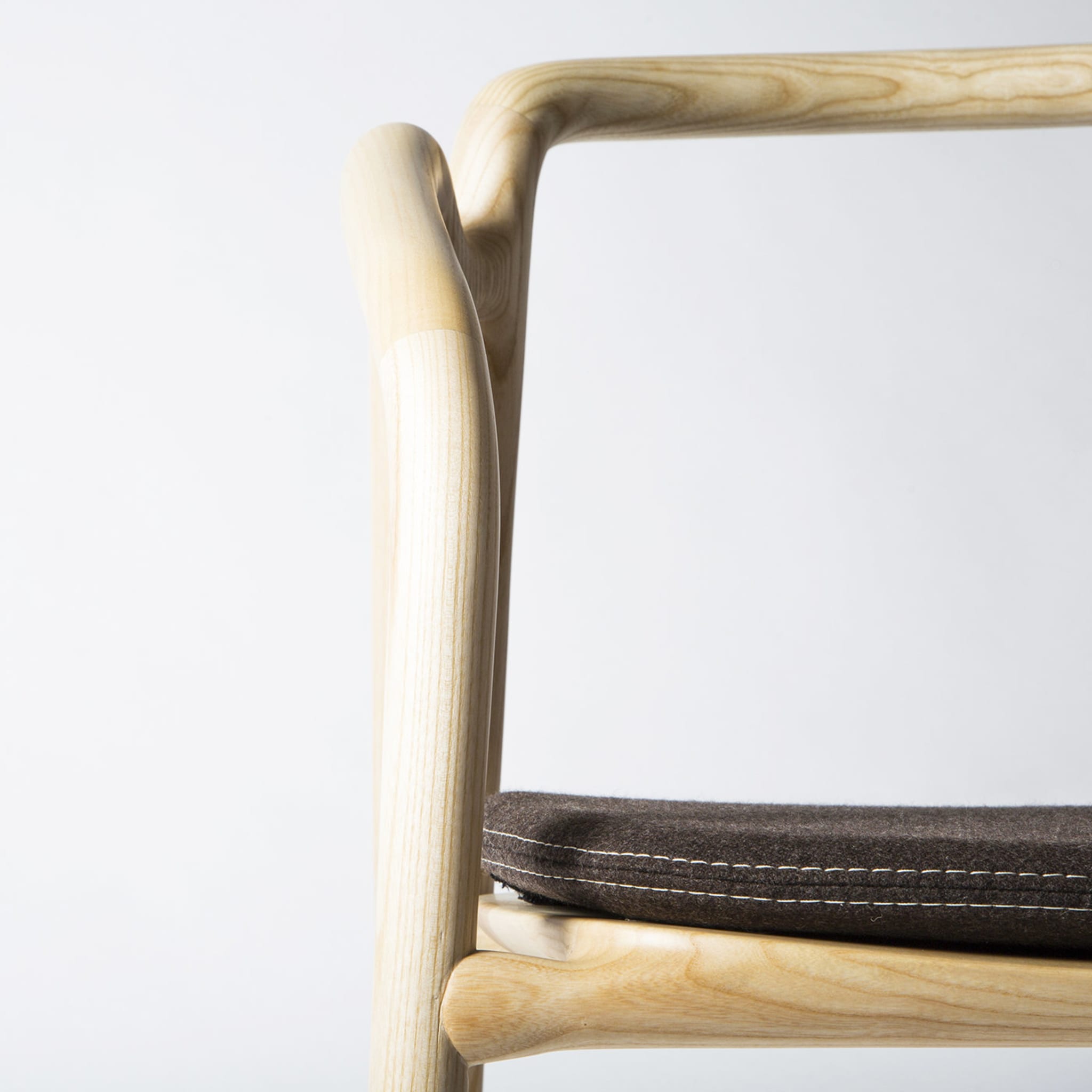Vivo Chair with Brown Cushion - Alternative view 5