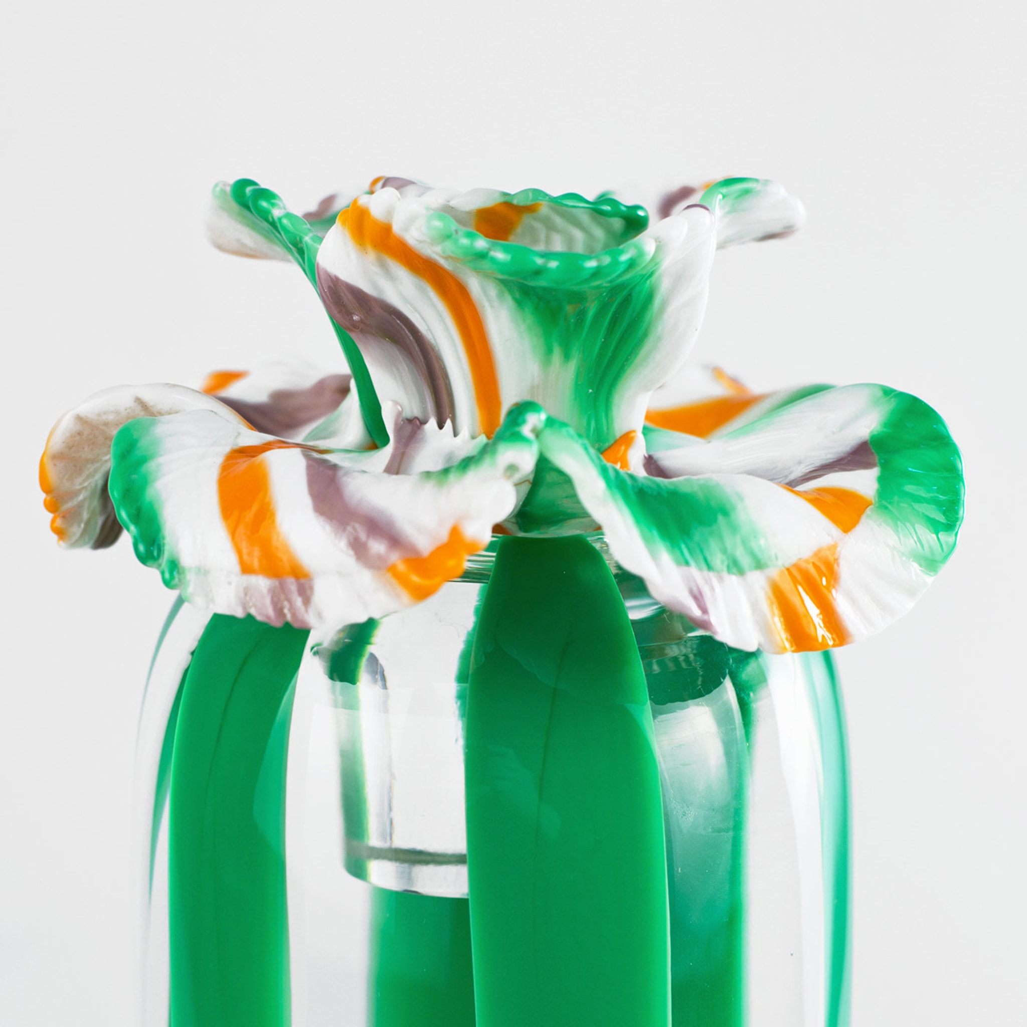 Rigadon with Flower Venetian Glass Sculpture by Eliana Gerotto - Alternative view 2