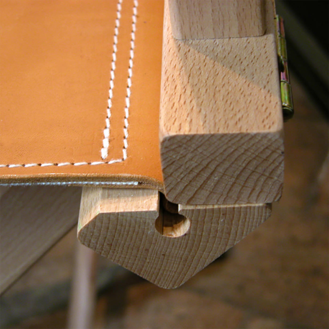 Beige Leather Director's Chair  - Dario Alfonsi