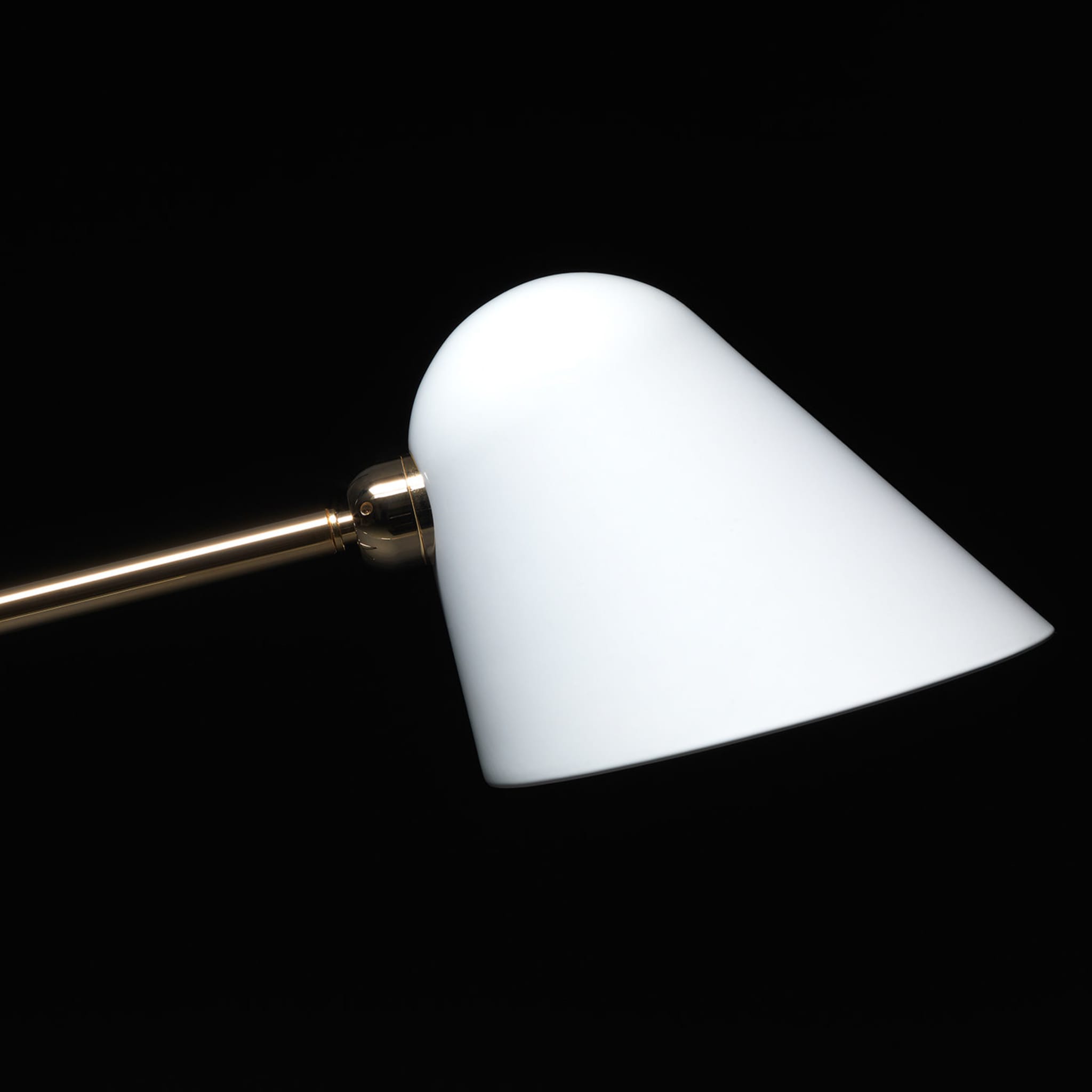 Beghina Table Lamp by Guarneri - Alternative view 3