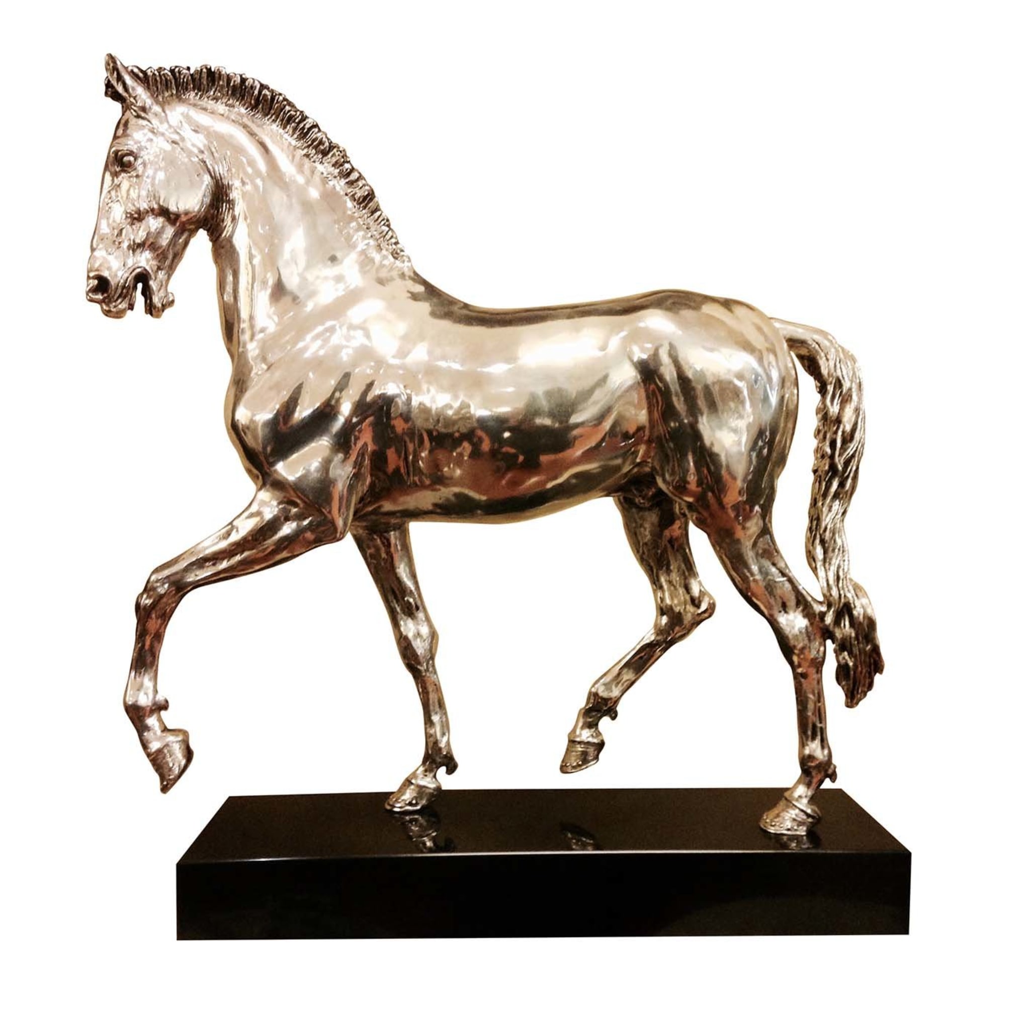 Statuetta d'argento del cavallo arabo - Vista principale
