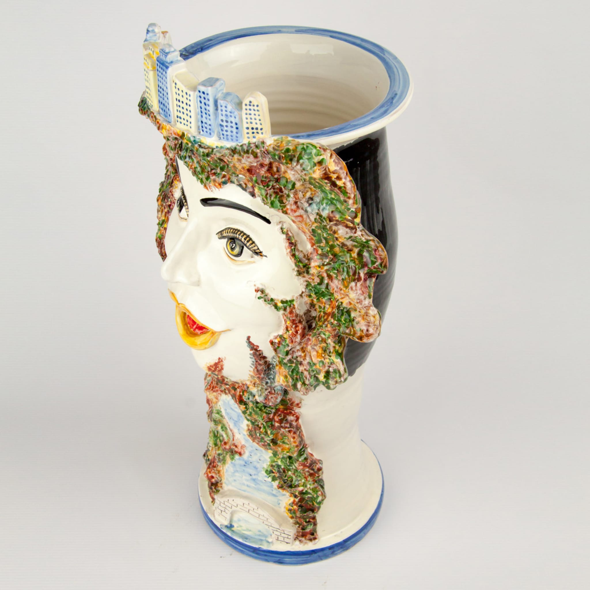 Central Park Ceramic Vase - Alternative view 2