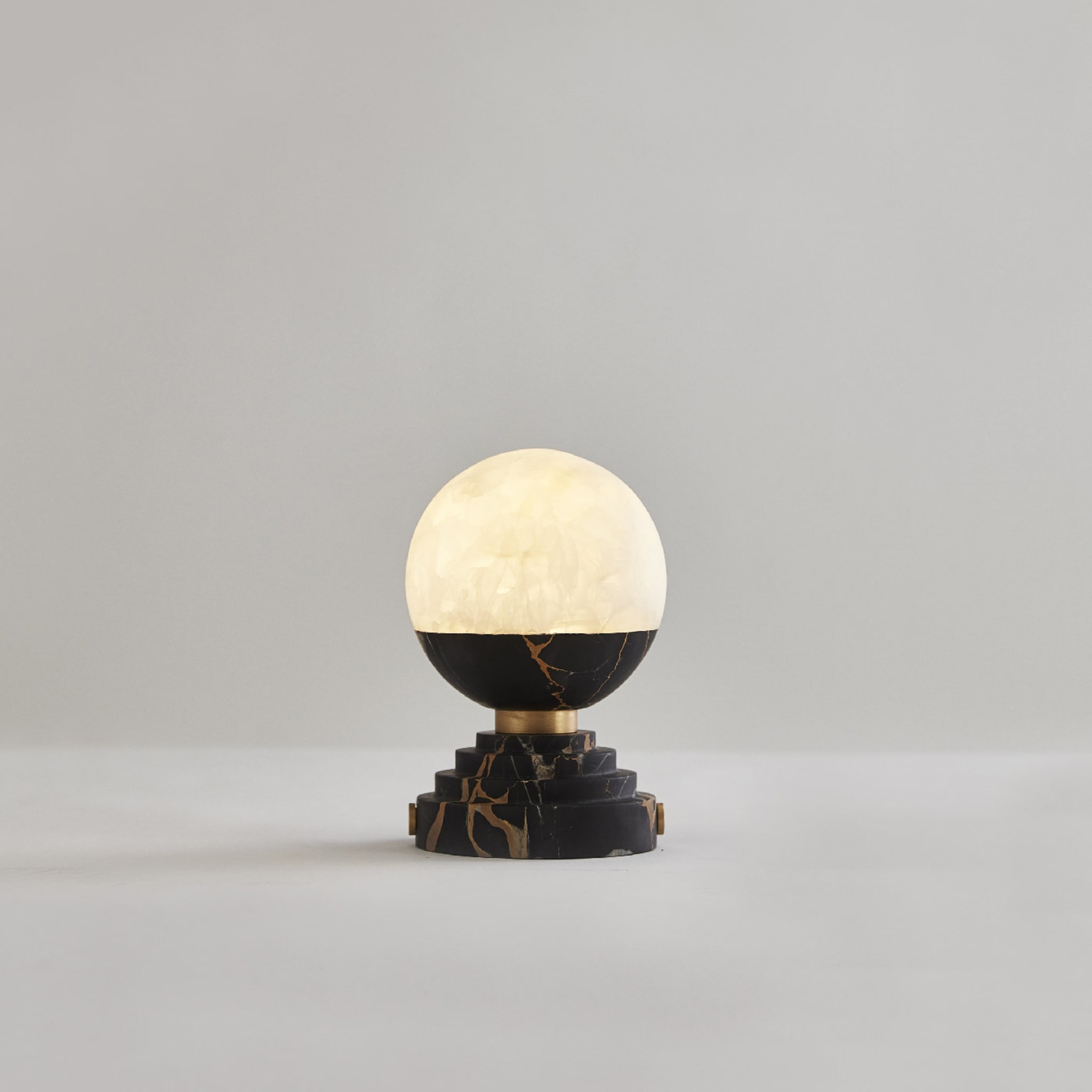 Lunar Table Lamp in Portoro Marble and Onyx  - Alternative view 1