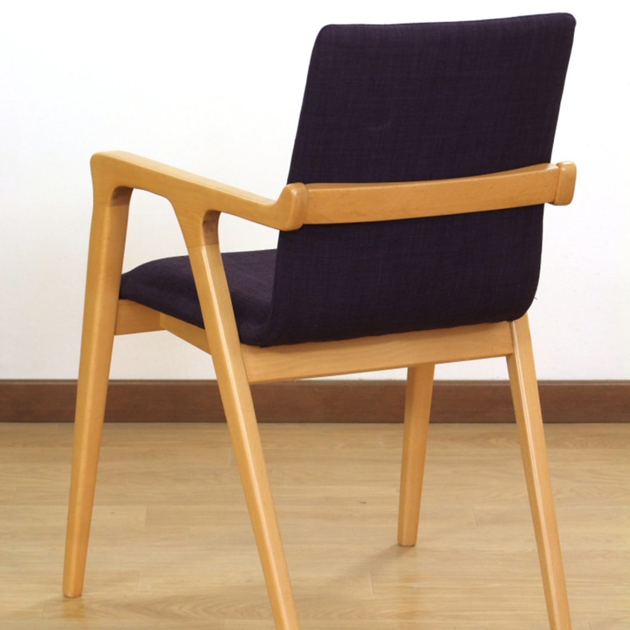 Axa Purple Chair by Giacomo Cattani - Alternative view 2