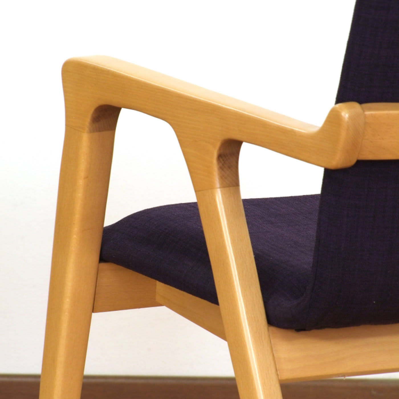 Axa Purple Chair by Giacomo Cattani - BP Sedie