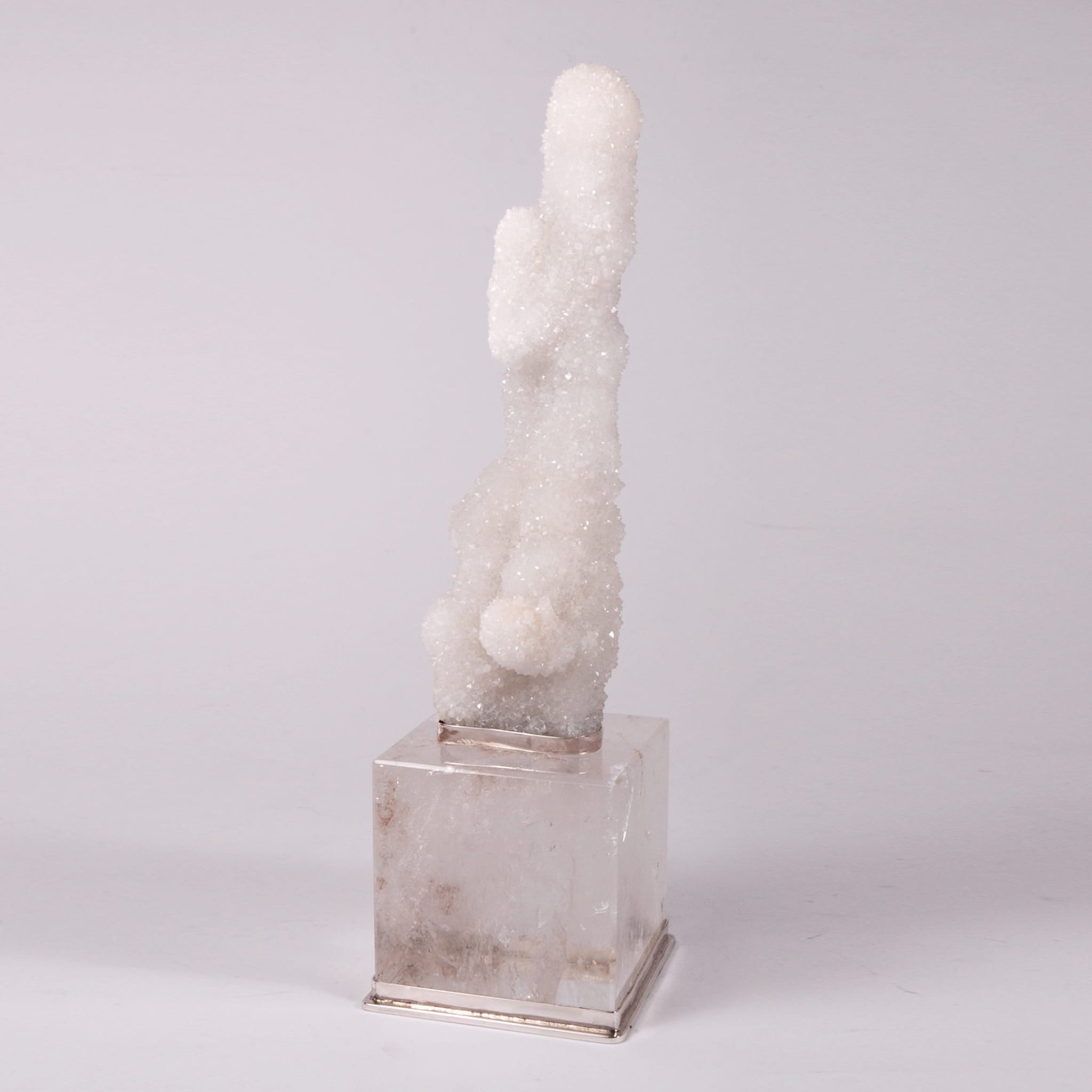 Mineralia Quartz and Crystal Sculpture - Alternative view 1