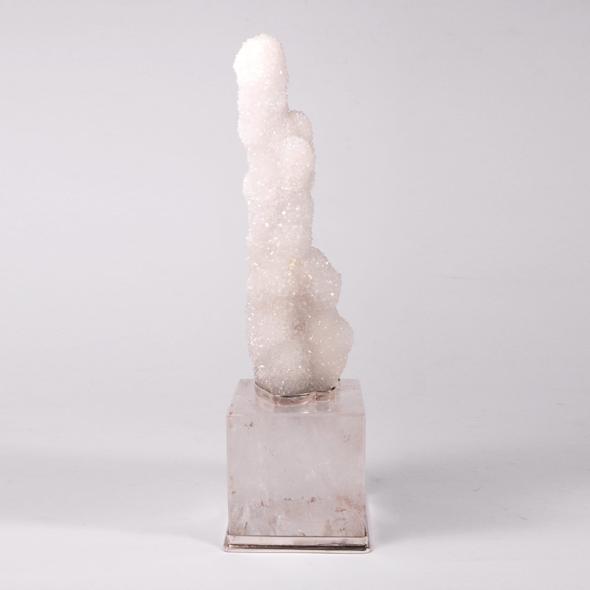 Mineralia Quartz and Crystal Sculpture - Alternative view 2