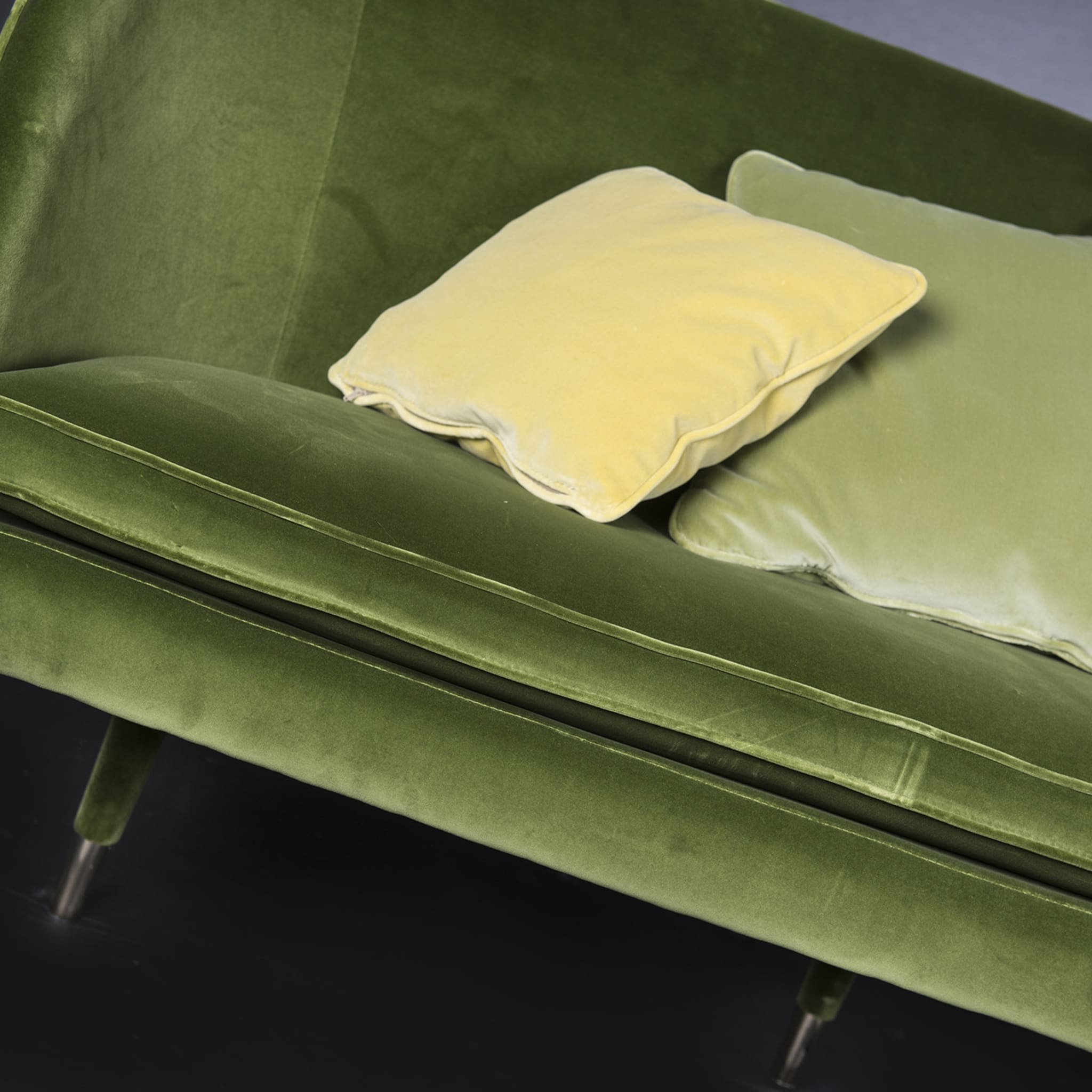 Vivien Green Sofa - Alternative view 5