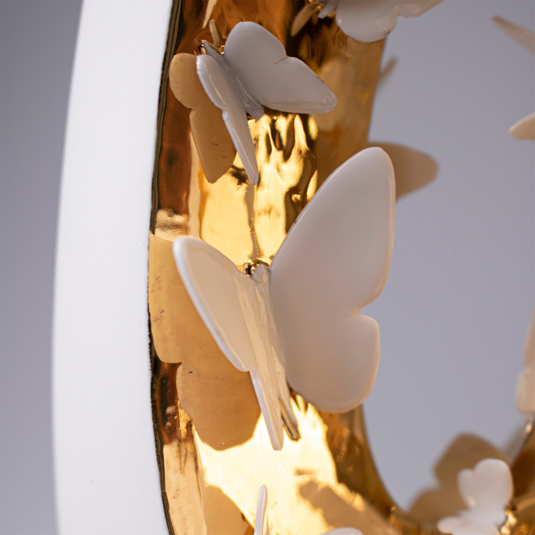 Falling in Love Gold Couple Vases - Alternative view 3