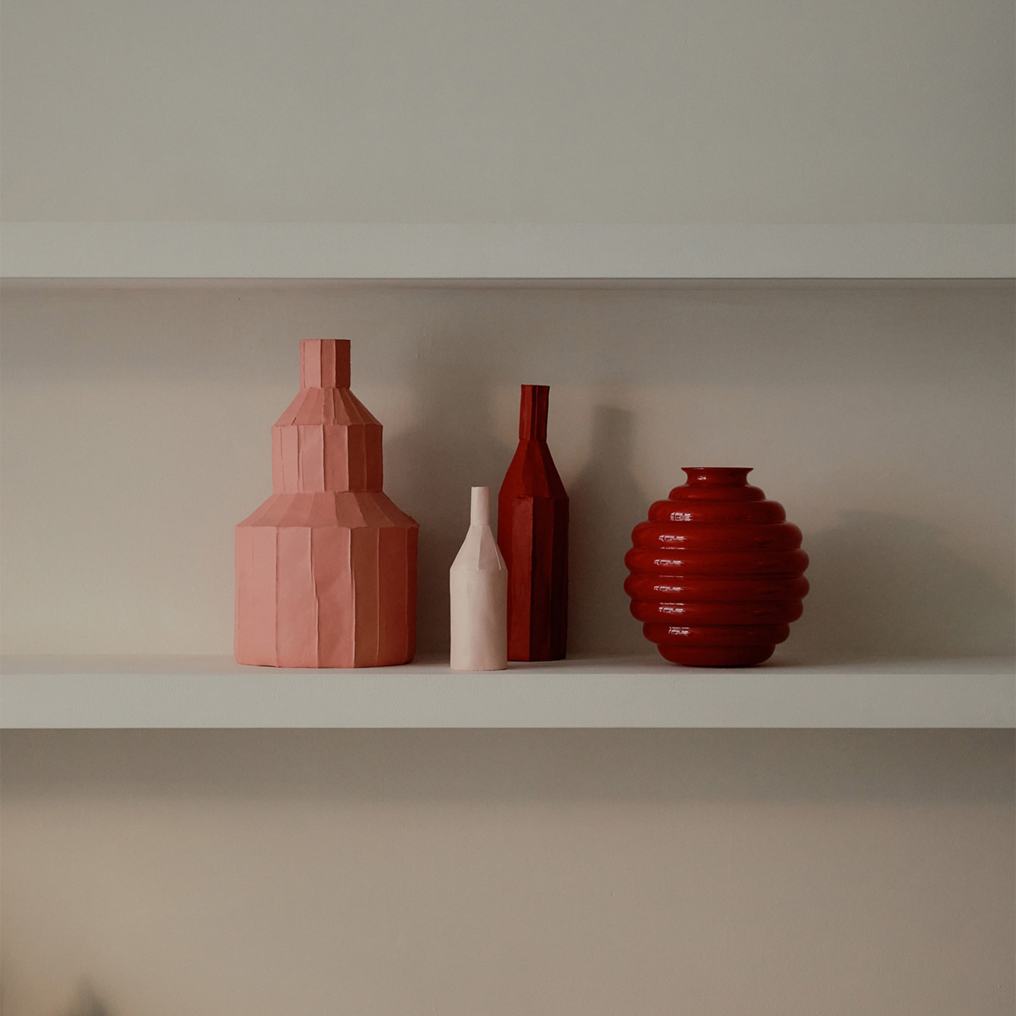 Deco Red Vase by Napoleone Martinuzzi - Alternative view 2