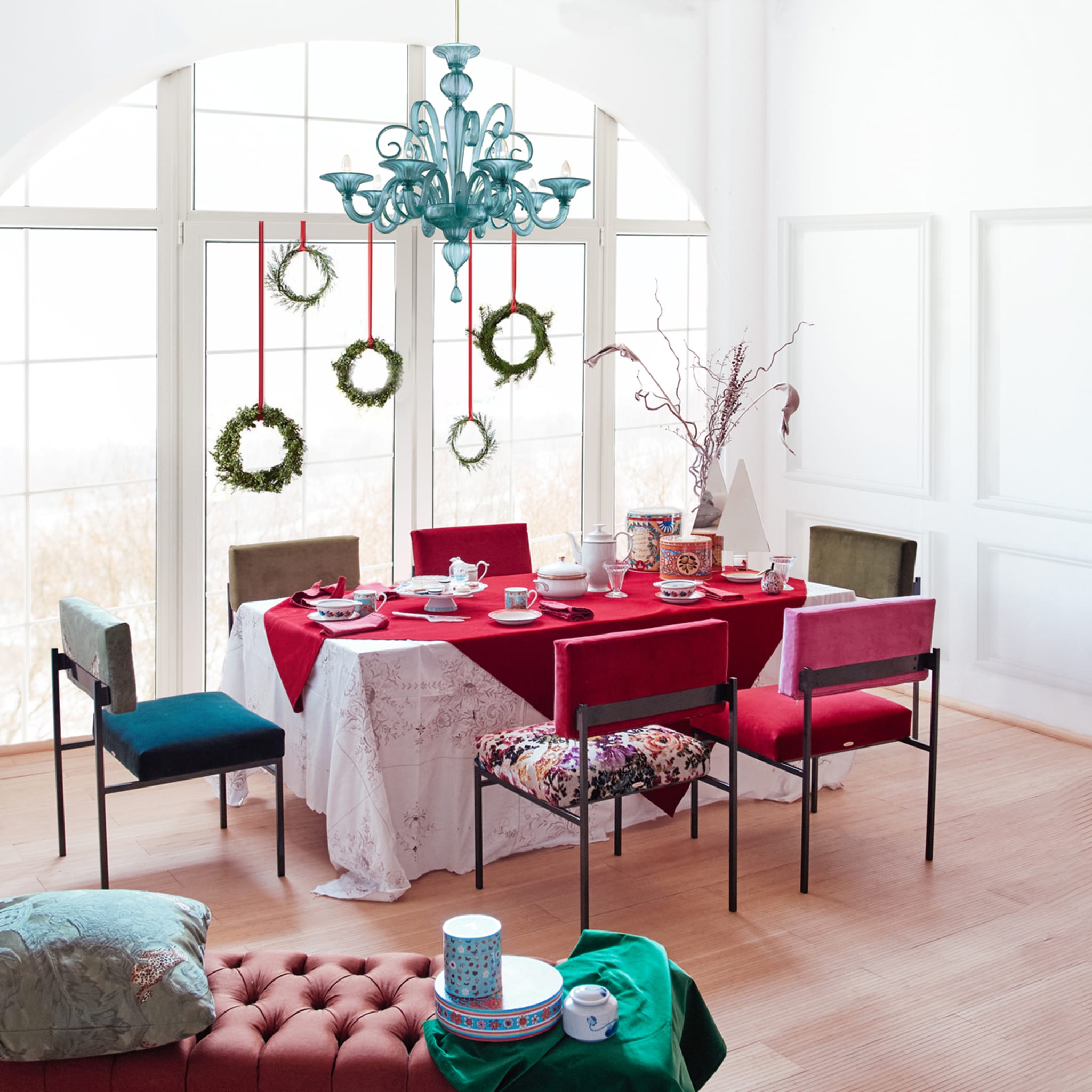Set of 2 Fuchsia and Green Velvet Aurea Dining Chairs - Alternative view 2