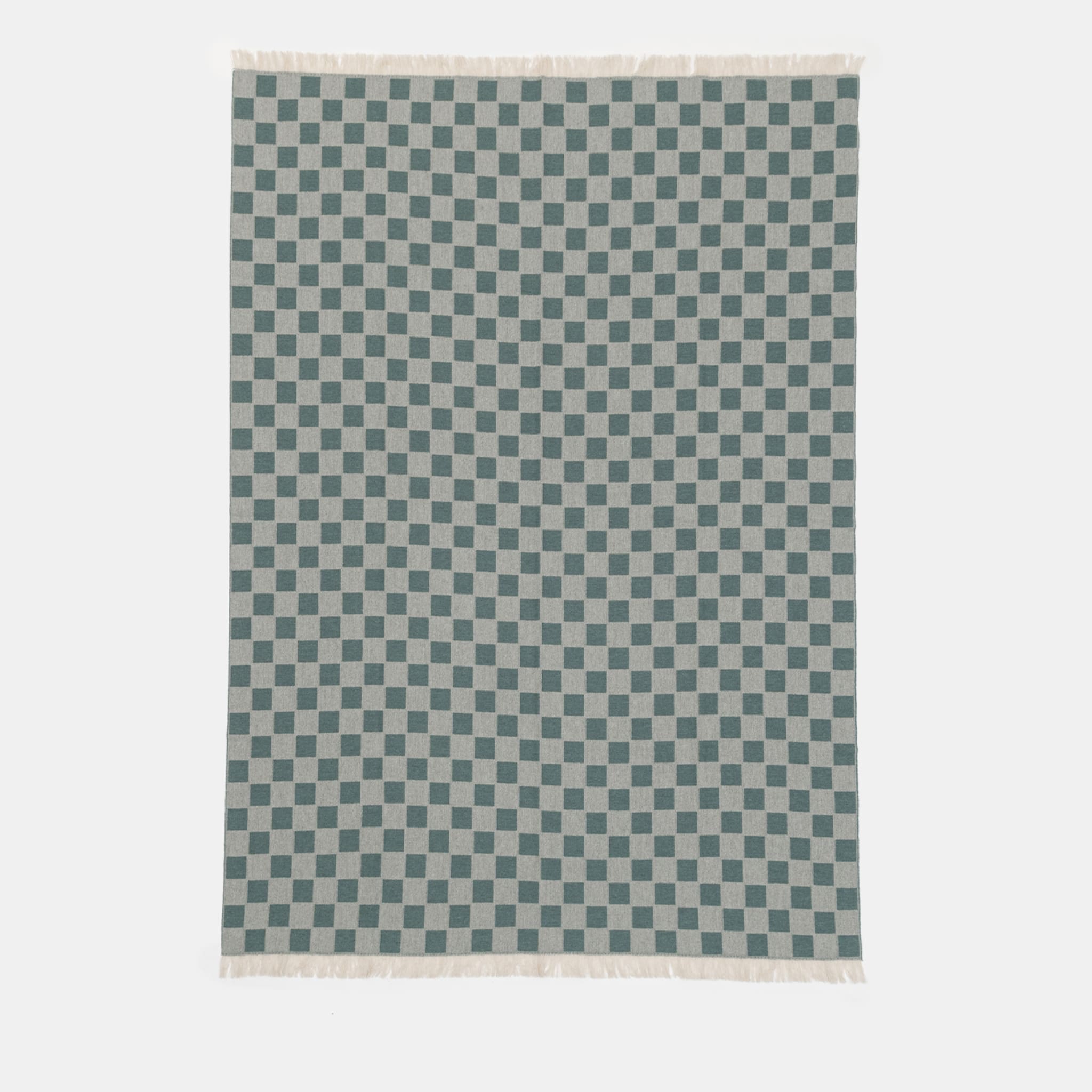 Fringed Chessboard-Patterned Green Blanket - Alternative view 1