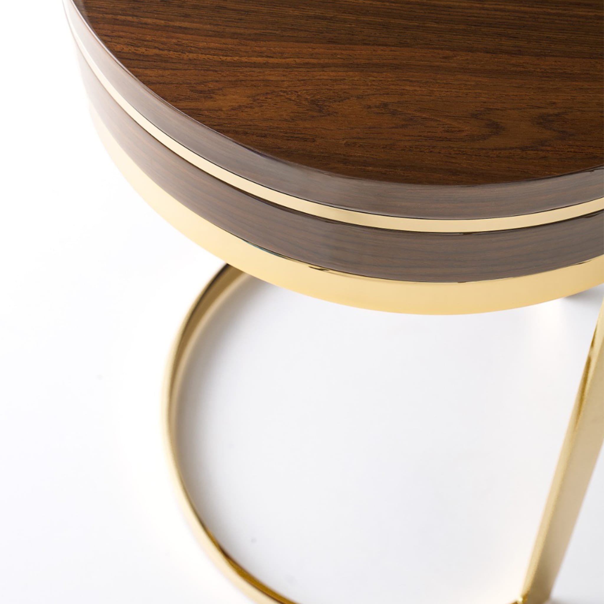 Topazio Round Golden & Walnut Side Table - Alternative view 2