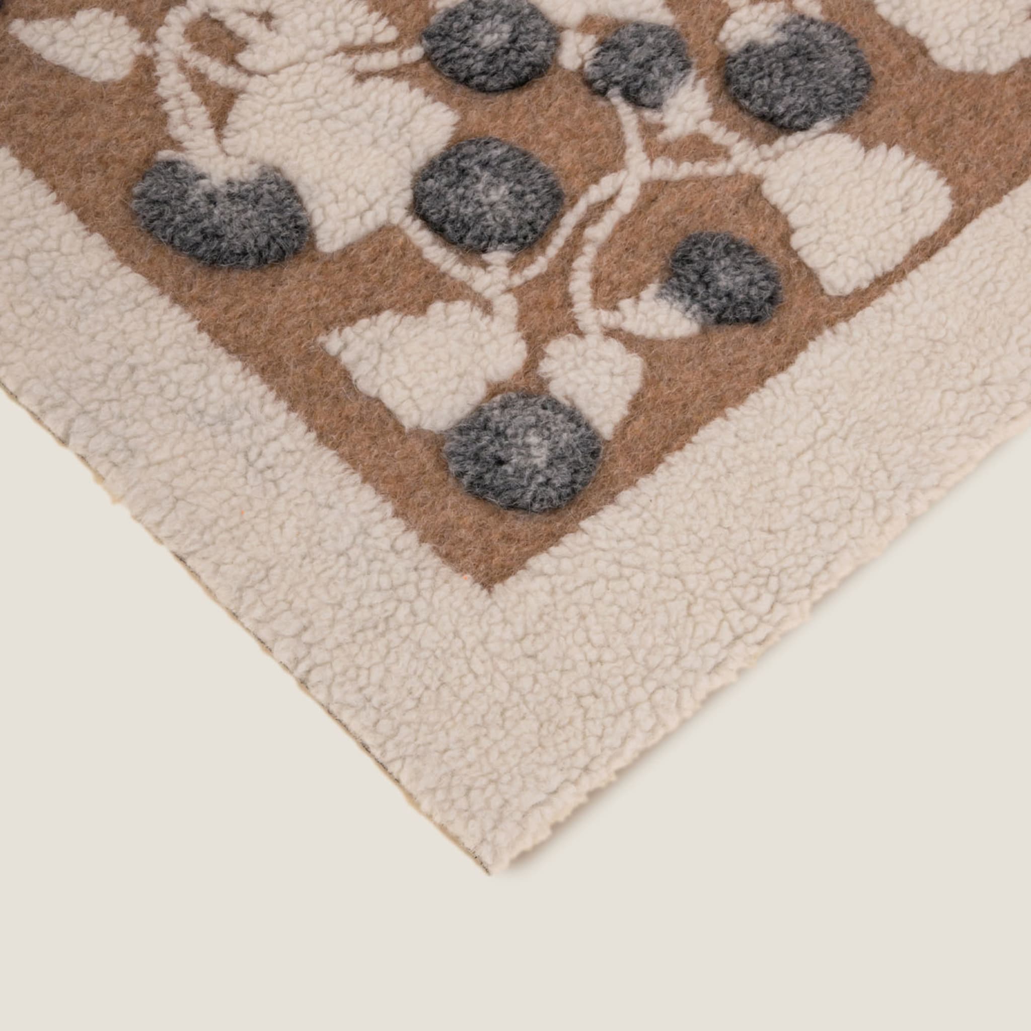 Armonia Grey Alpaca Wool Blanket - Alternative view 1