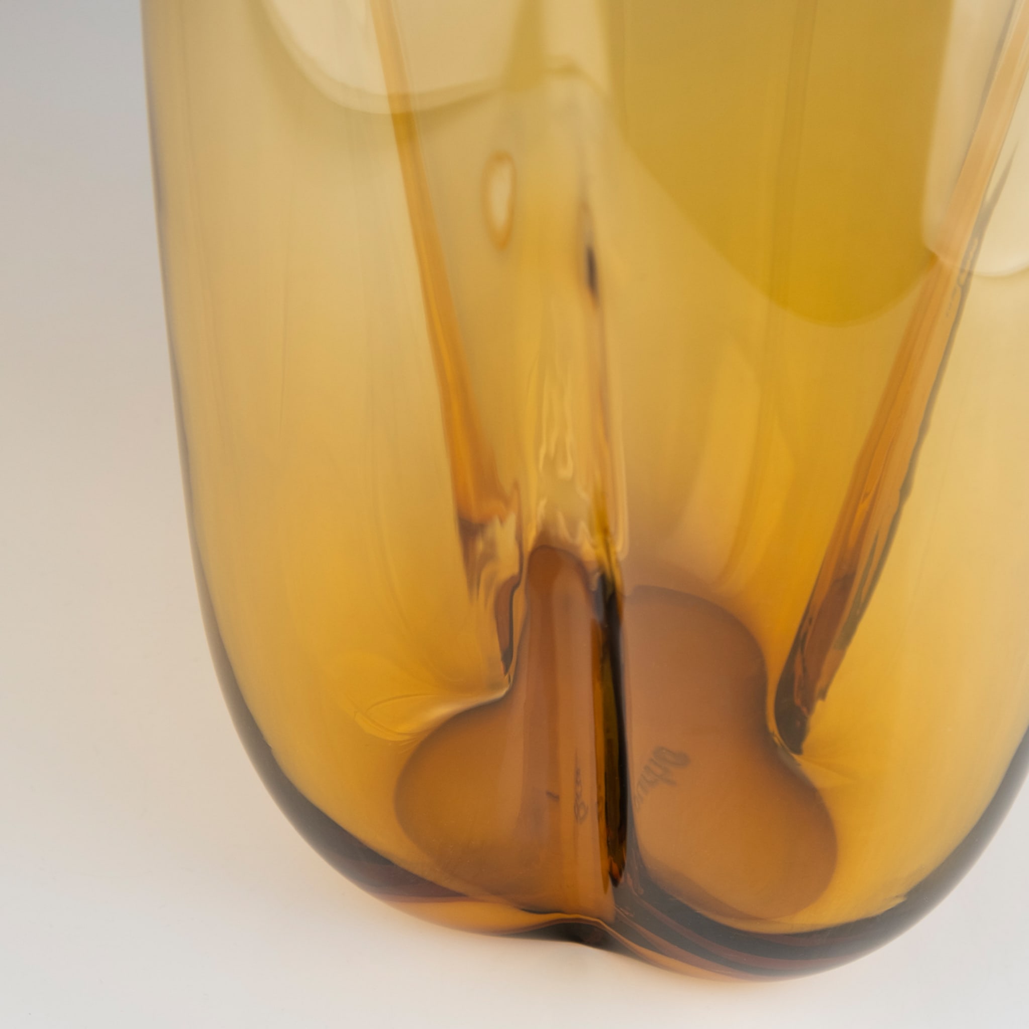 Petalo Amber Large Vase - Alternative view 1