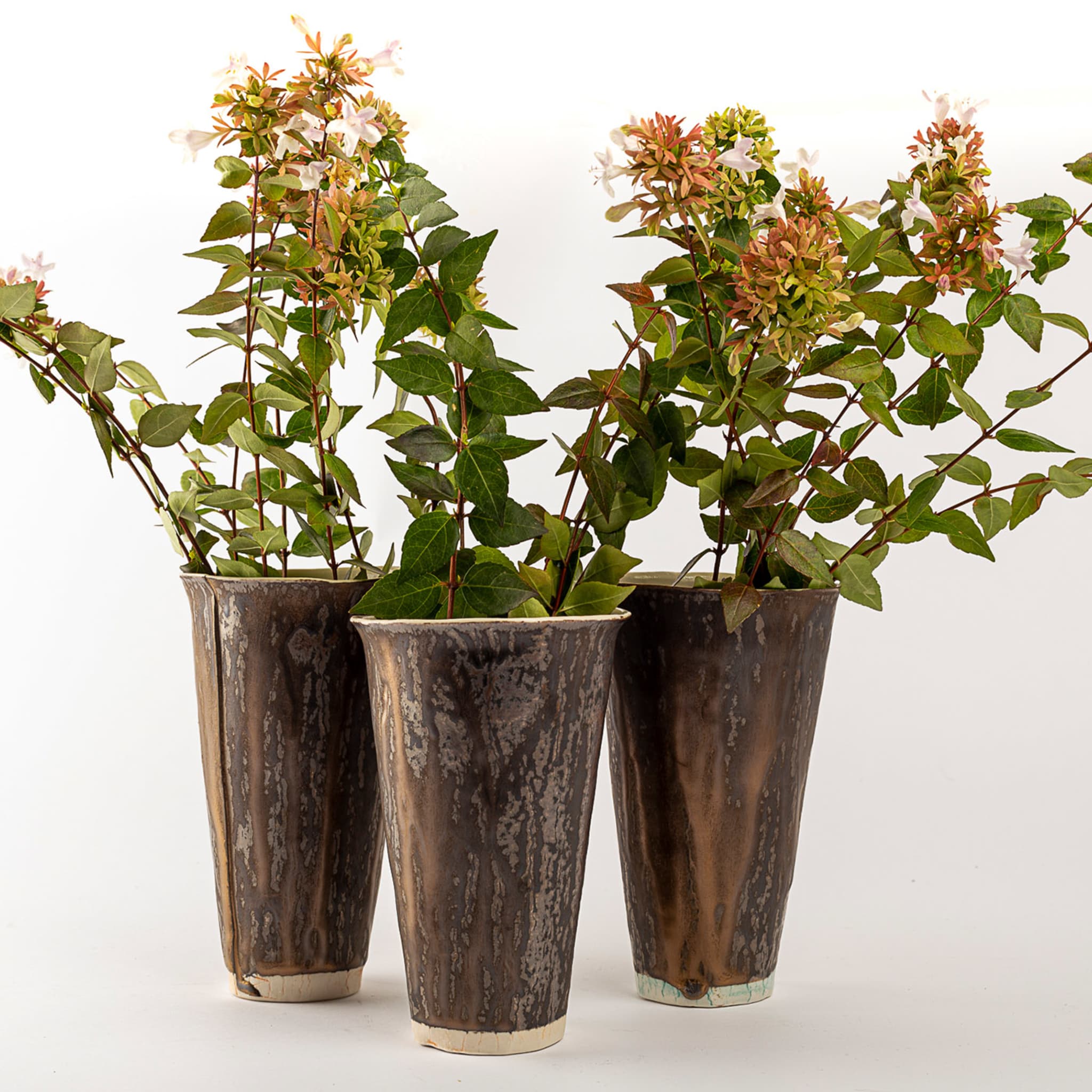 Bronze Medium Chalice Vase - Alternative view 4