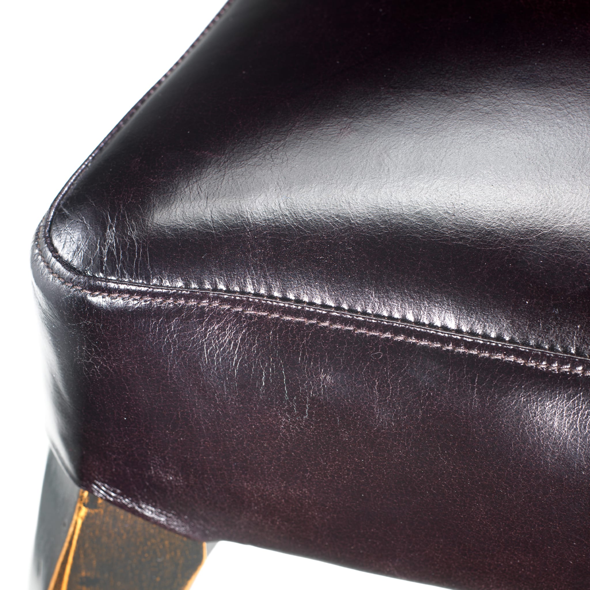 Leather Chair - Alternative view 1
