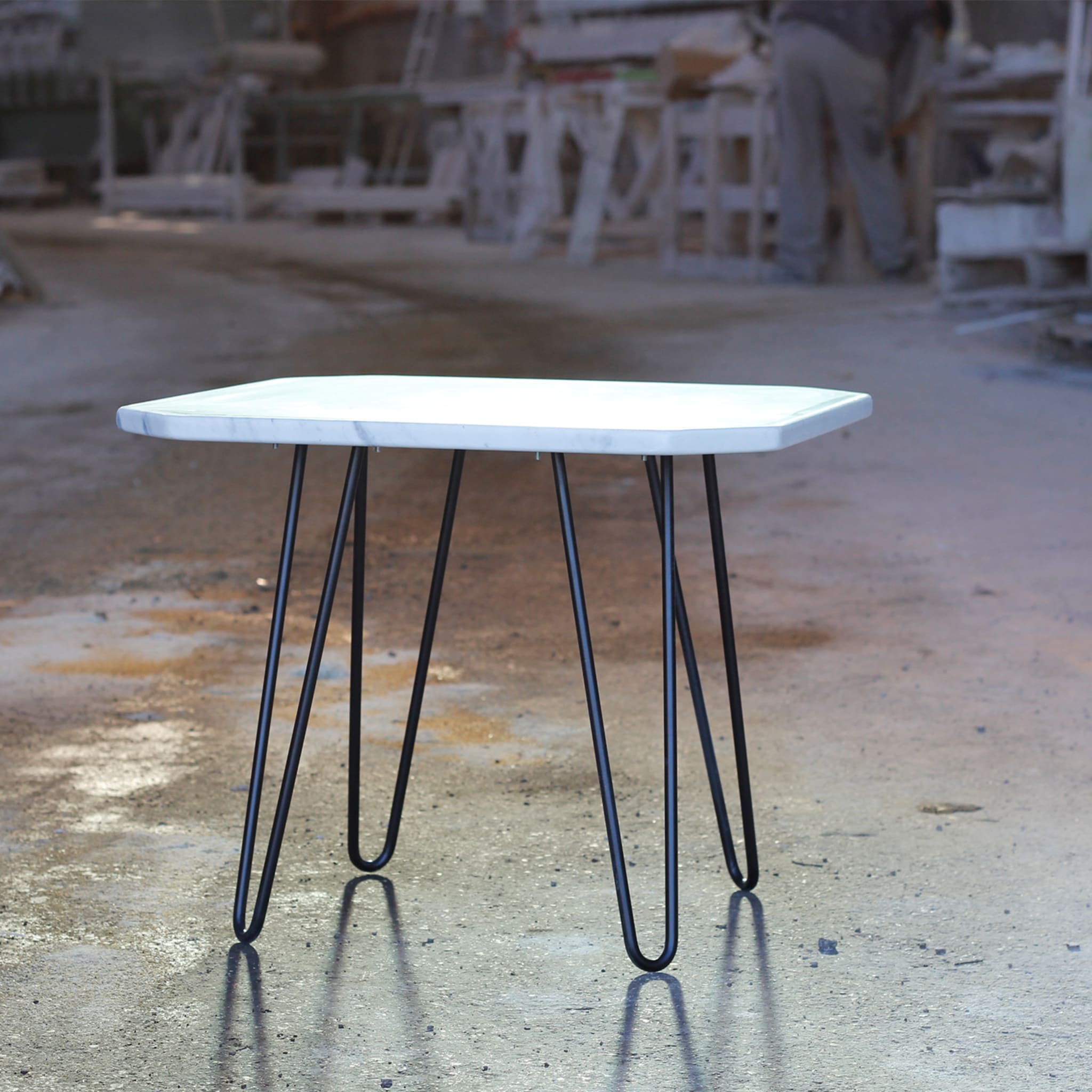 90s-Style Carrara Coffee Table  - Alternative view 1